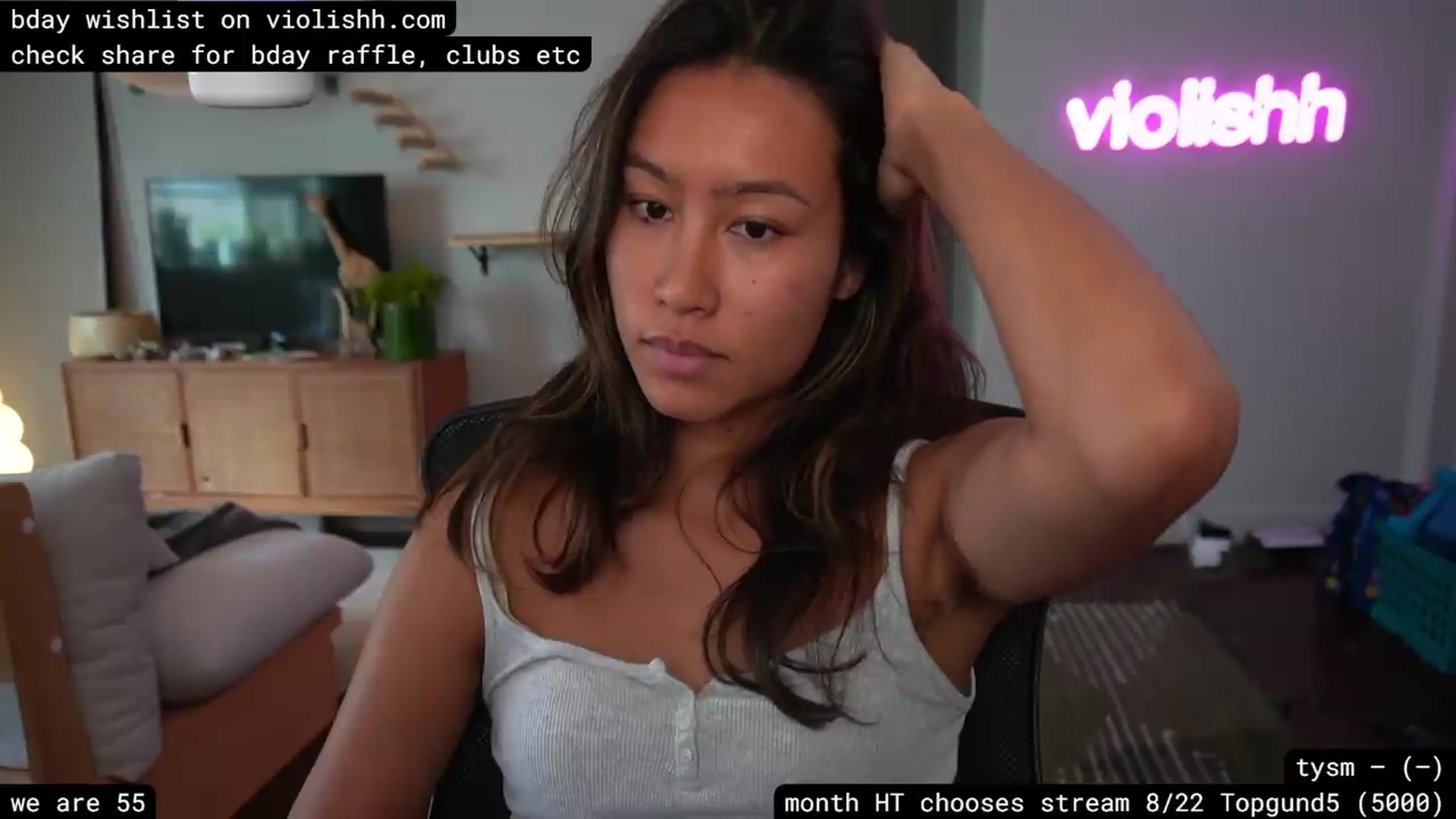 Gallery image thumbnail from violishh's myfreecams stream on, 08/11/2026, 18:51 image 17 of 20