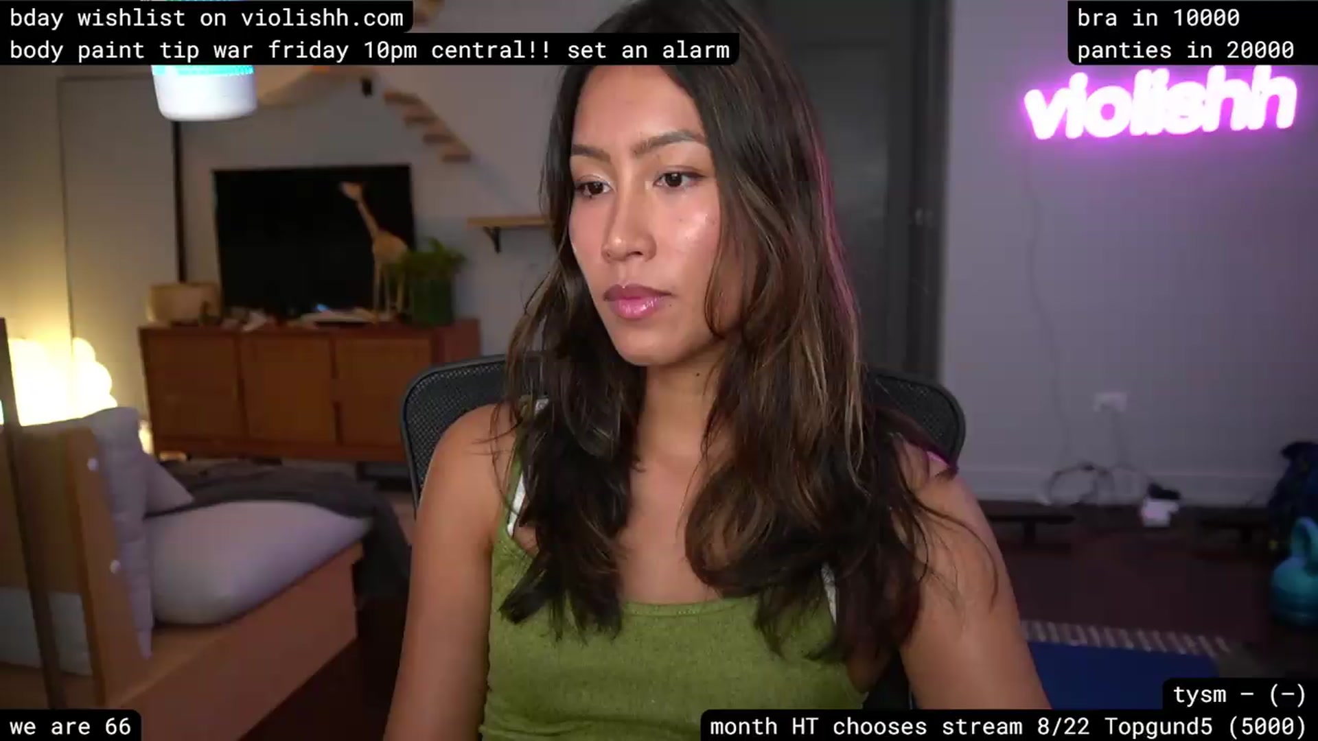 Gallery image thumbnail from violishh's myfreecams stream on, 08/13/2026, 04:12 image 18 of 20