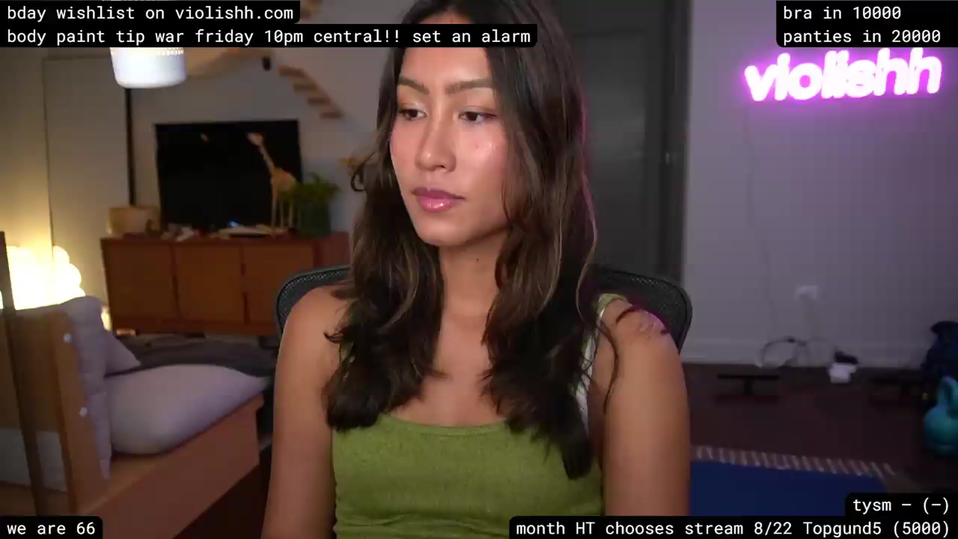 Gallery image thumbnail from violishh's myfreecams stream on, 08/13/2026, 04:12 image 1 of 20