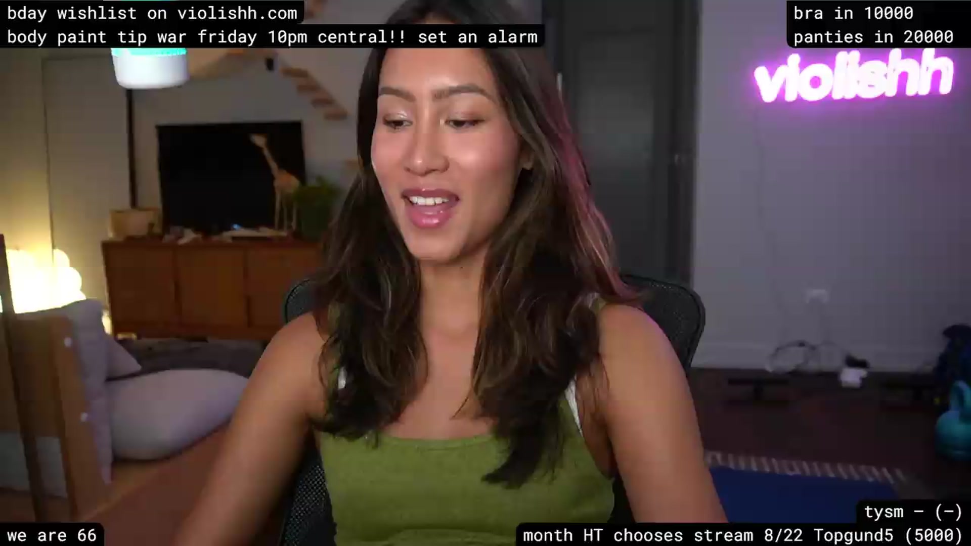 Gallery image thumbnail from violishh's myfreecams stream on, 08/13/2026, 04:12 image 12 of 20