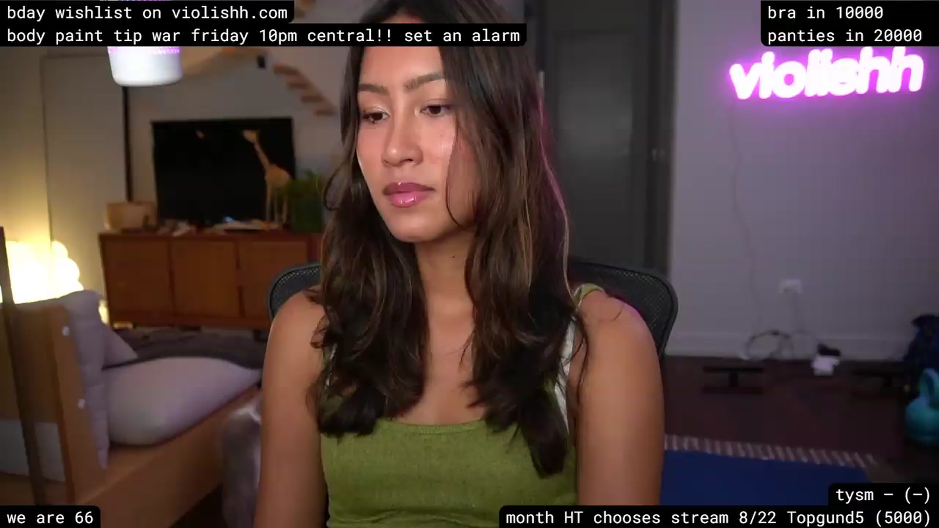 Gallery image thumbnail from violishh's myfreecams stream on, 08/13/2026, 04:12 image 2 of 20