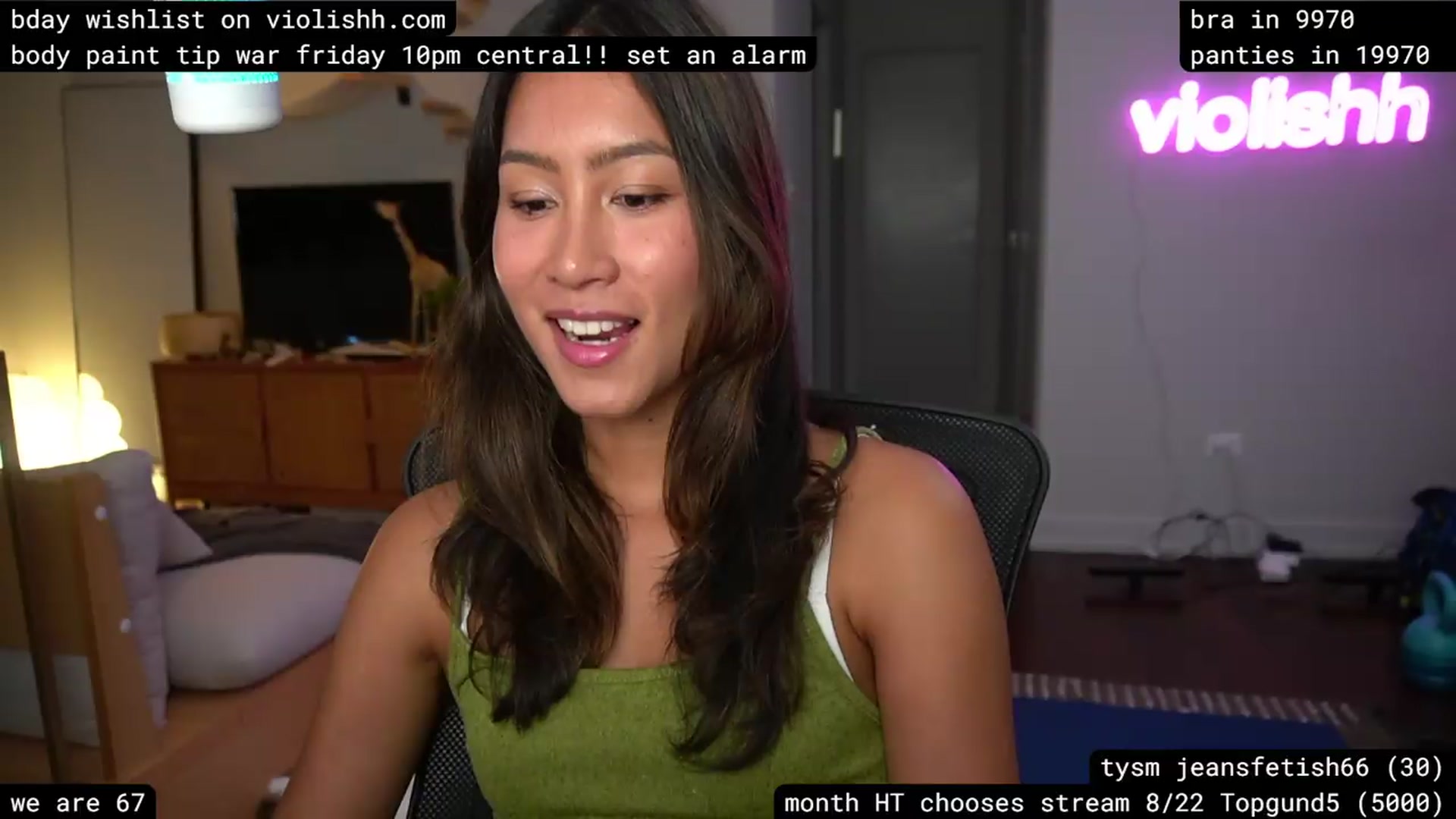 Gallery image thumbnail from violishh's myfreecams stream on, 08/13/2026, 04:28 image 19 of 20