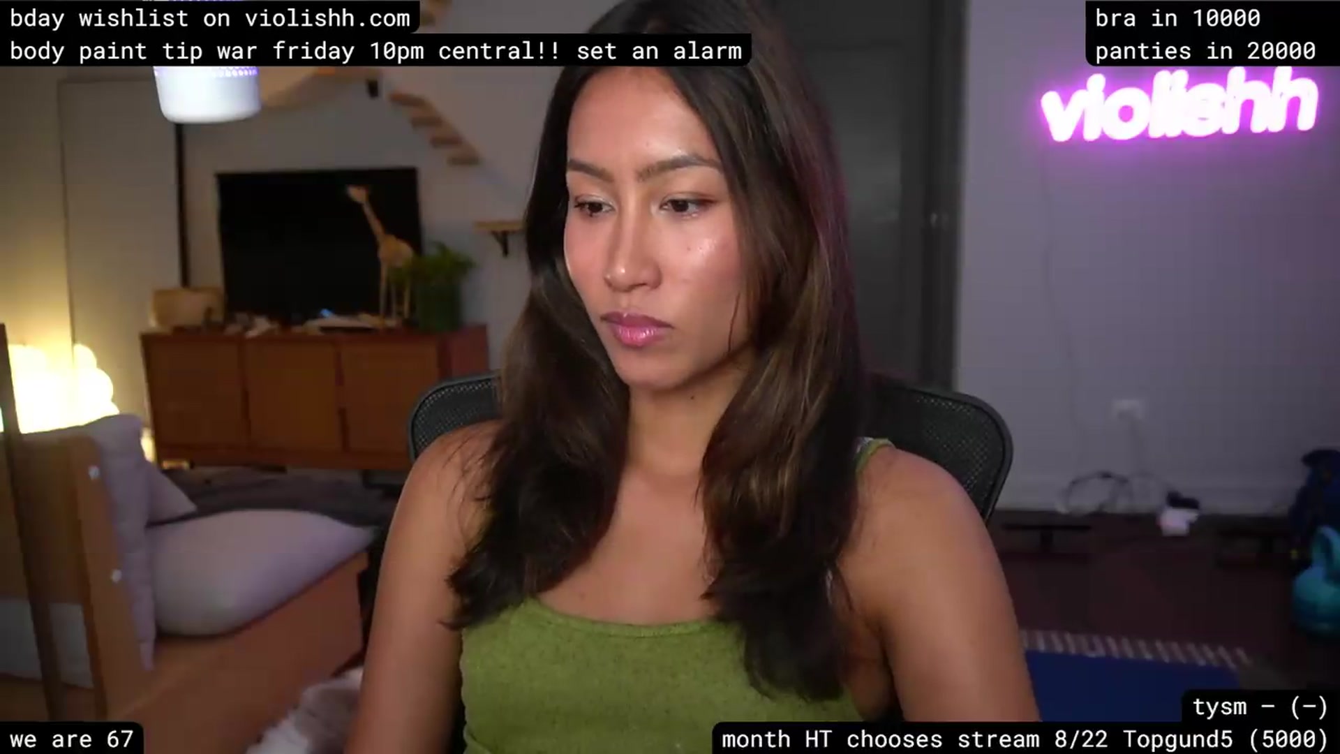 Gallery image thumbnail from violishh's myfreecams stream on, 08/13/2026, 04:28 image 10 of 20