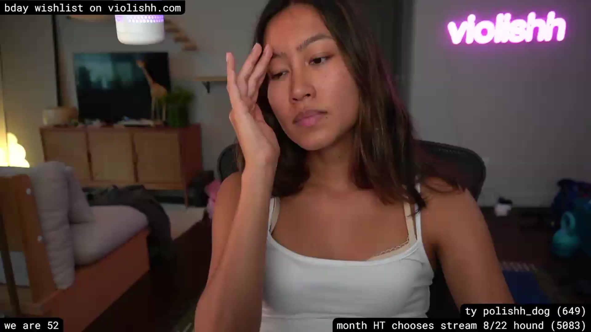 Gallery image thumbnail from violishh's myfreecams stream on, 08/15/2026, 22:28 image 13 of 20