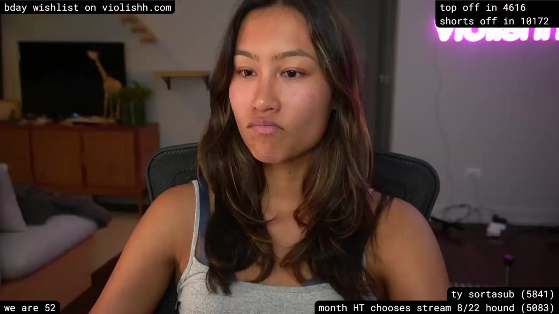 Gallery image thumbnail from violishh's myfreecams stream on, 08/16/2026, 05:44 image 18 of 20