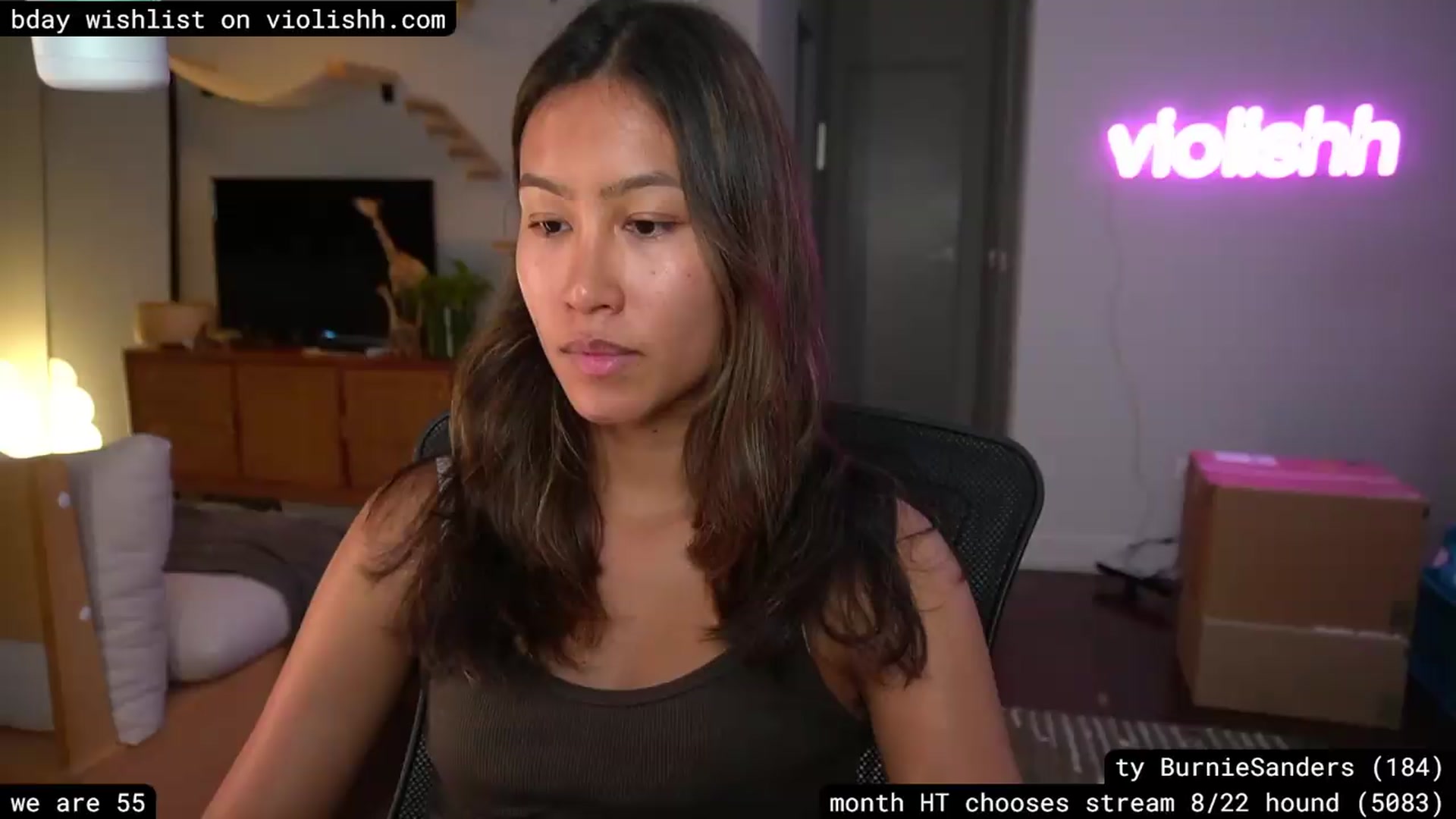 Gallery image thumbnail from violishh's myfreecams stream on, 08/17/2026, 05:03 image 8 of 20