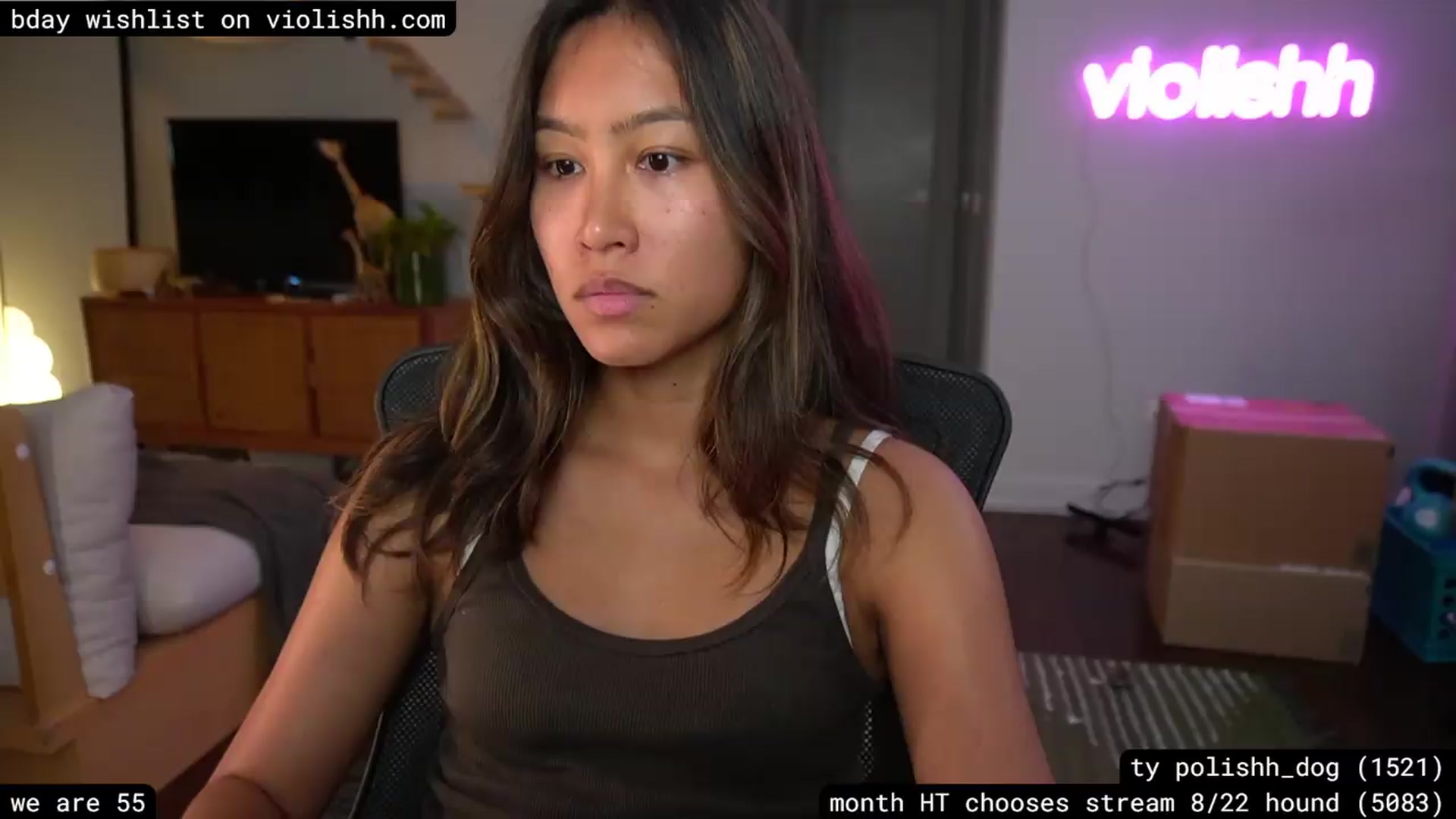 Gallery image thumbnail from violishh's myfreecams stream on, 08/17/2026, 05:03 image 19 of 20
