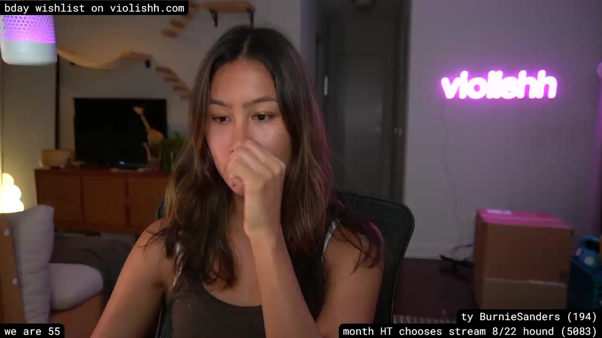 Gallery image thumbnail from violishh's myfreecams stream on, 08/17/2026, 05:03 image 9 of 20