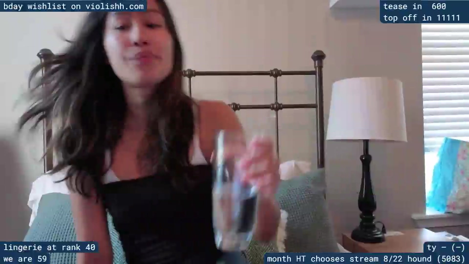 Gallery image thumbnail from violishh's myfreecams stream on, 08/19/2026, 20:04 image 2 of 20