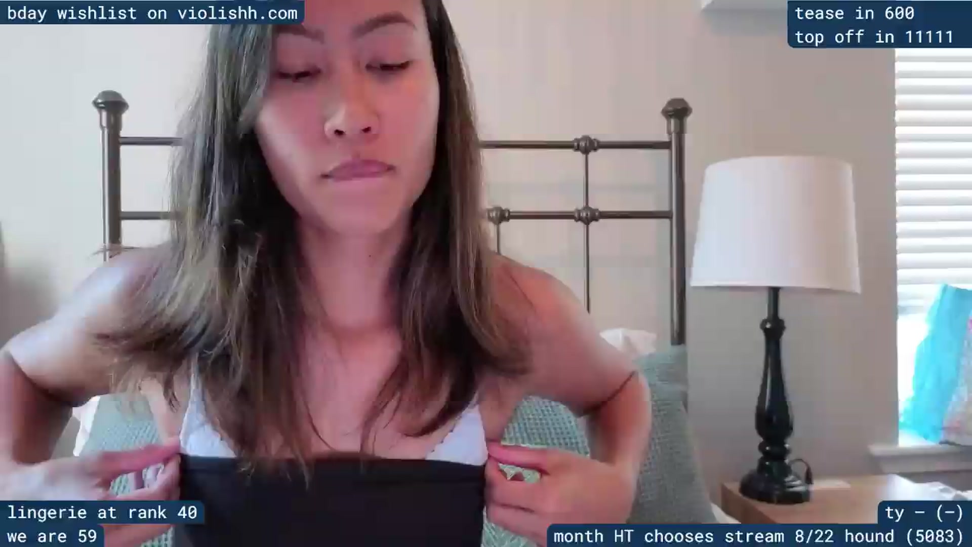 Gallery image thumbnail from violishh's myfreecams stream on, 08/19/2026, 20:04 image 8 of 20