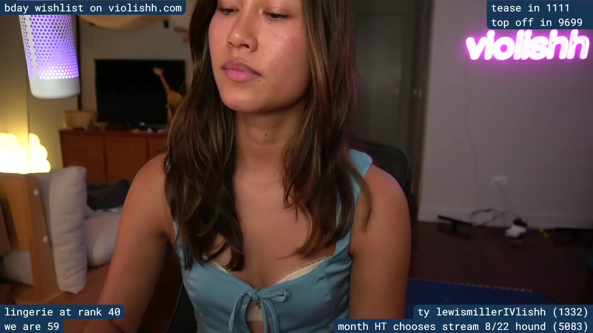 Gallery image thumbnail from violishh's myfreecams stream on, 08/20/2026, 05:49 image 15 of 20