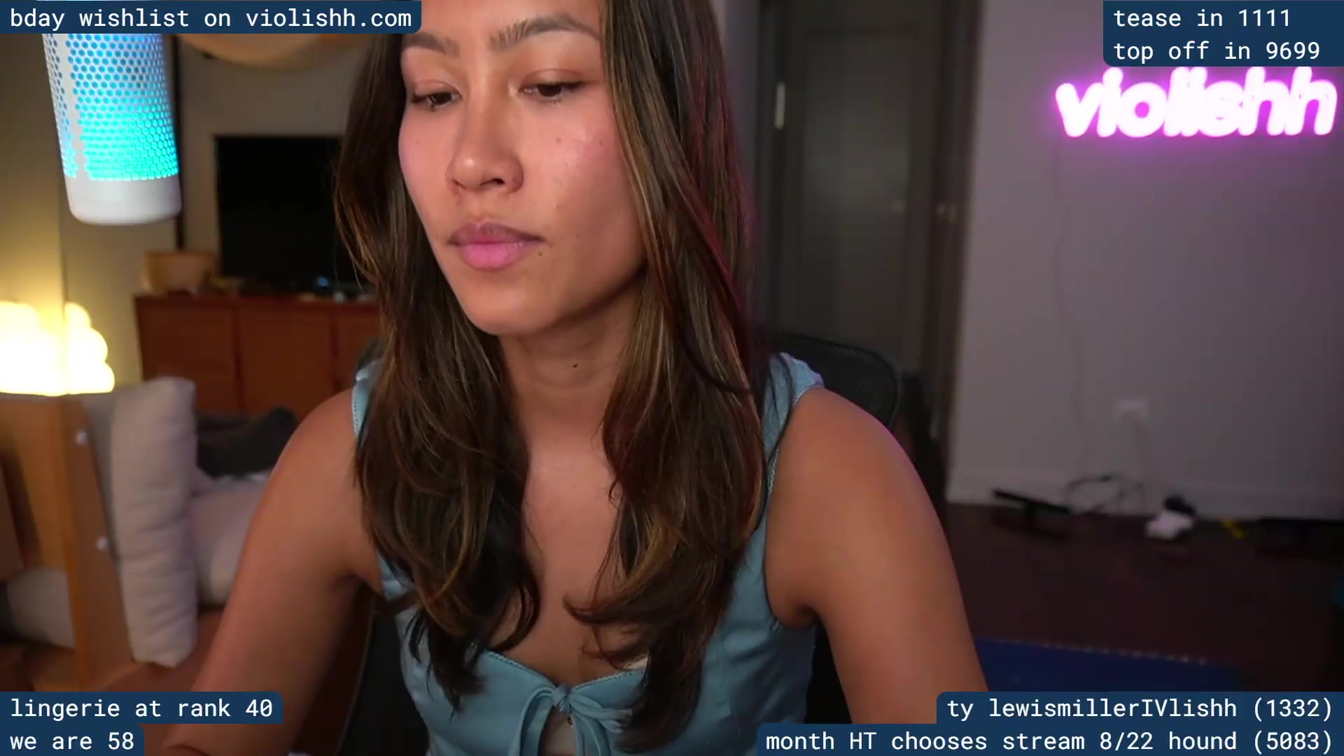 Gallery image thumbnail from violishh's myfreecams stream on, 08/20/2026, 05:49 image 12 of 20