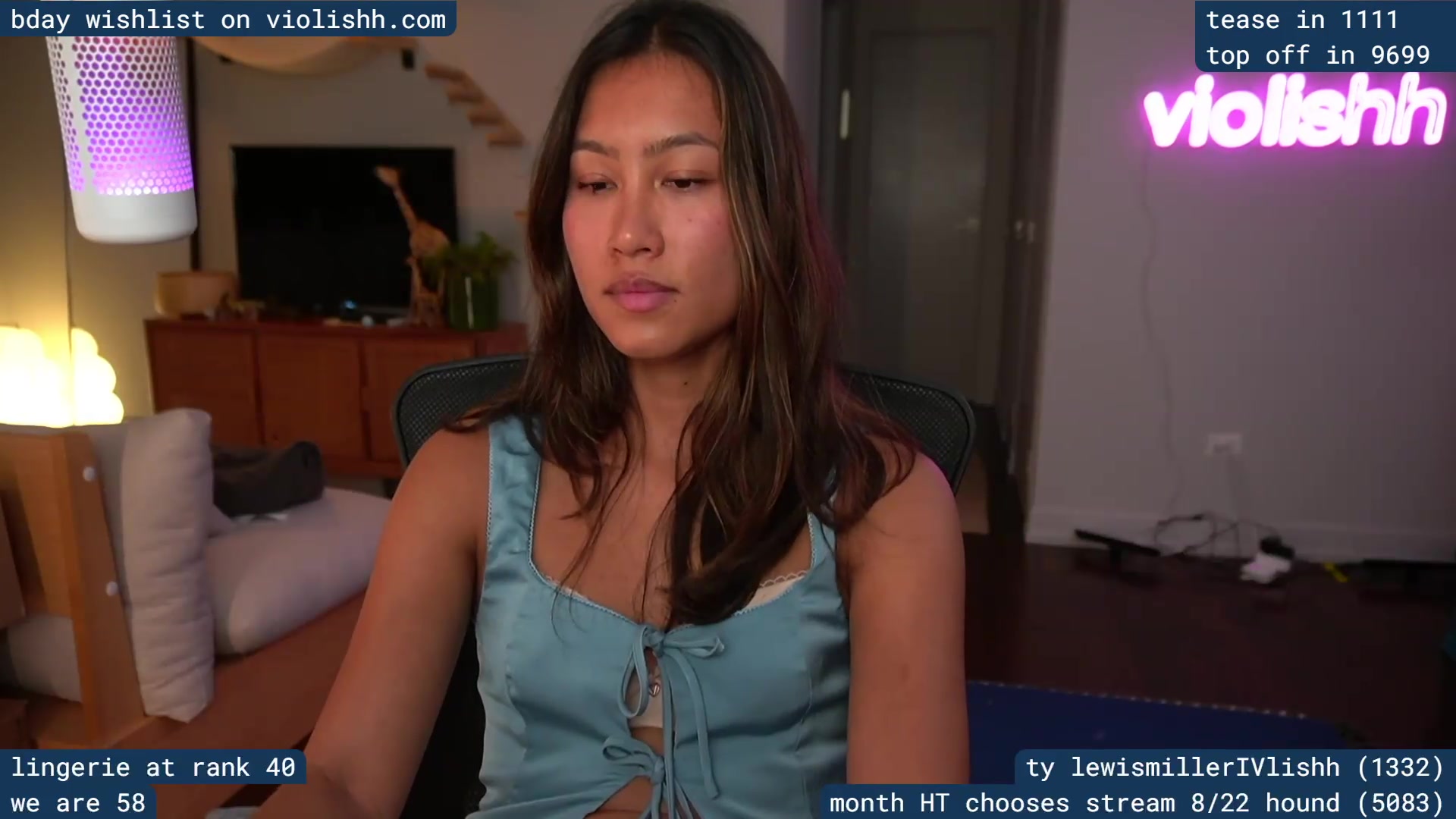 Gallery image thumbnail from violishh's myfreecams stream on, 08/20/2026, 05:49 image 13 of 20