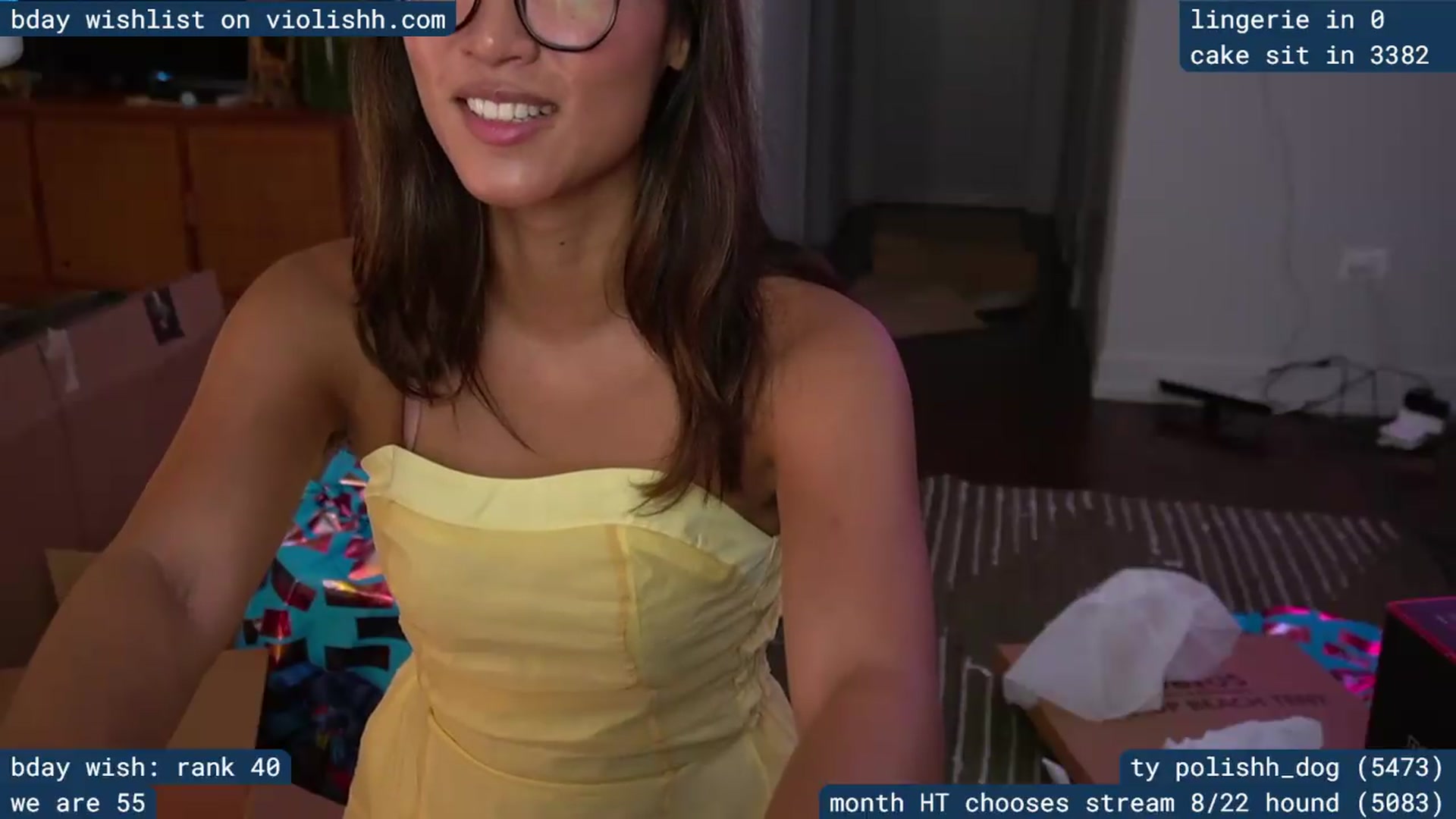 Gallery image thumbnail from violishh's myfreecams stream on, 08/21/2026, 03:46 image 11 of 20