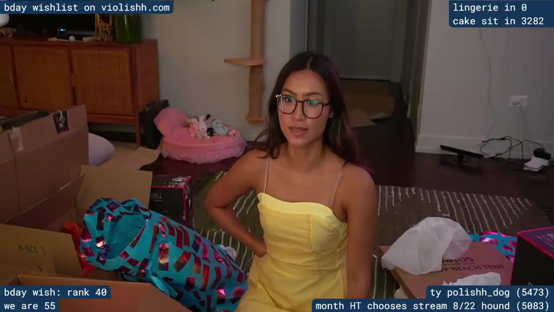 Gallery image thumbnail from violishh's myfreecams stream on, 08/21/2026, 03:46 image 12 of 20