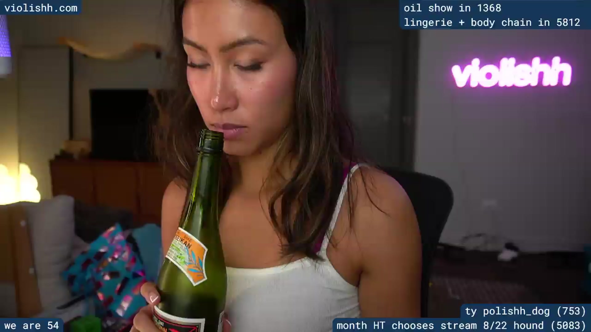 Gallery image thumbnail from violishh's myfreecams stream on, 08/22/2026, 04:37 image 8 of 20