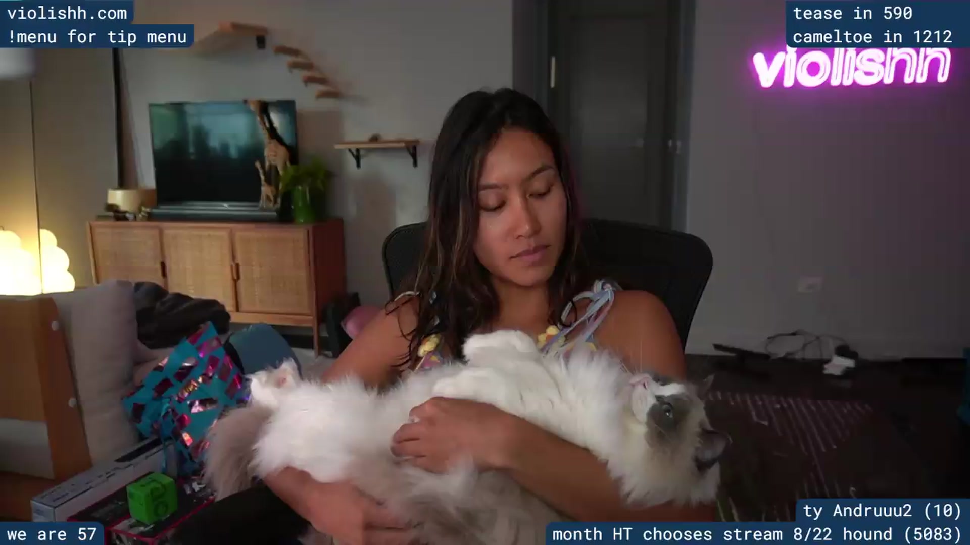 Gallery image thumbnail from violishh's myfreecams stream on, 08/23/2026, 01:40 image 3 of 20