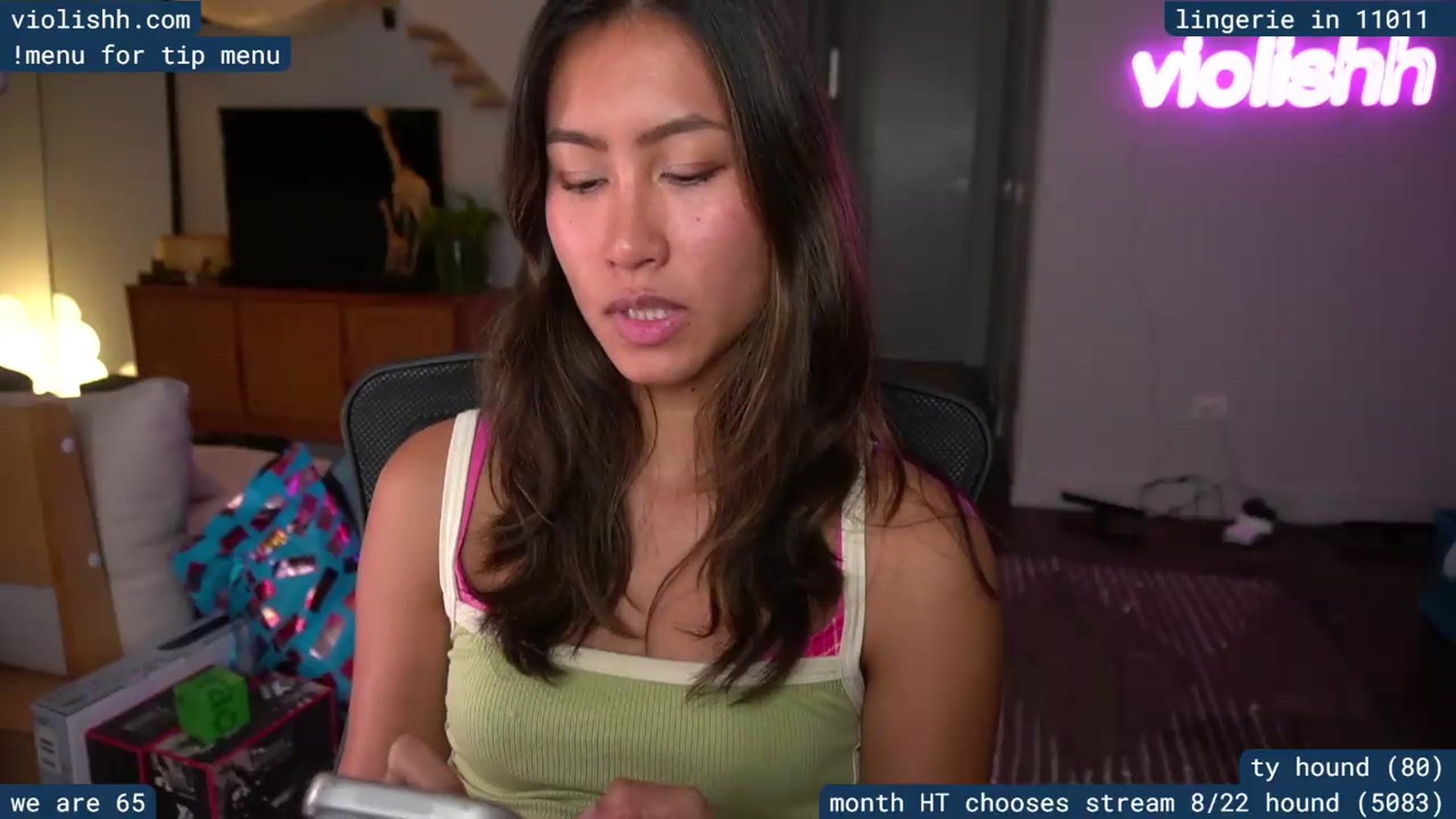 Gallery image thumbnail from violishh's myfreecams stream on, 08/24/2026, 07:10 image 7 of 20