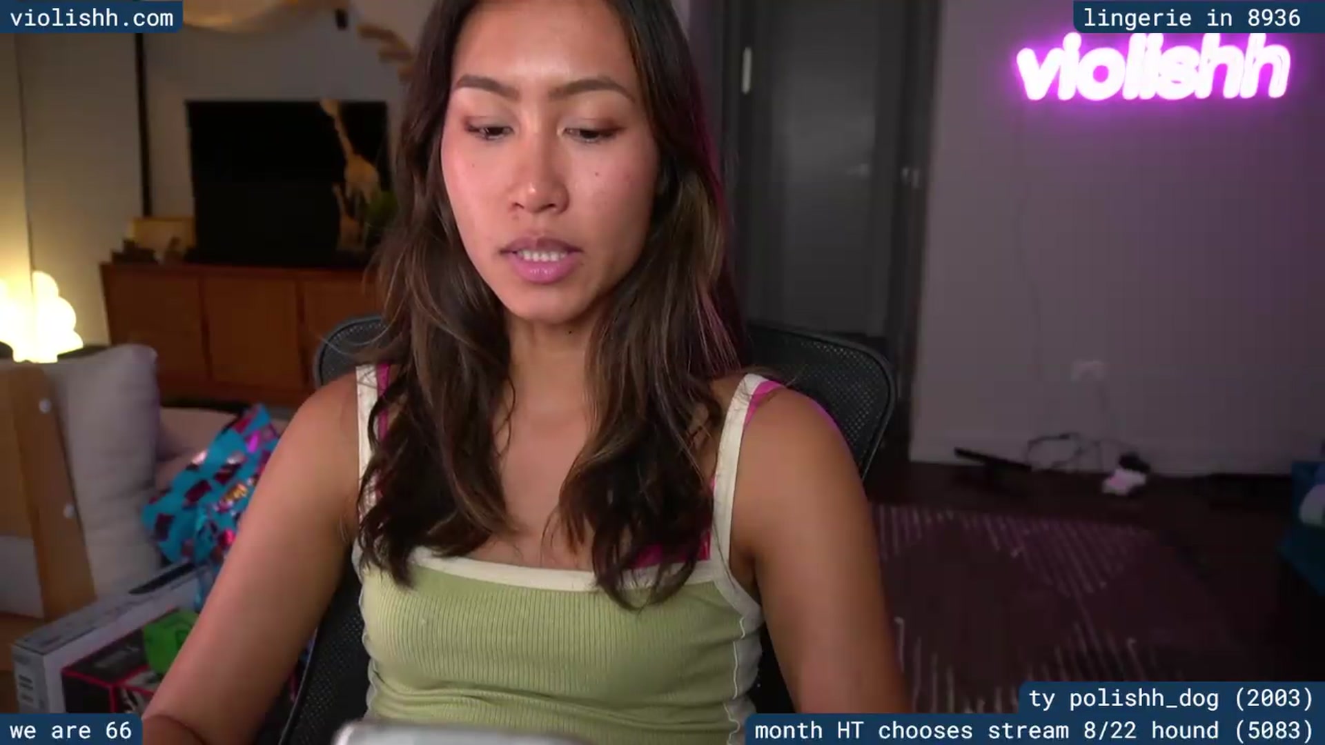 Gallery image thumbnail from violishh's myfreecams stream on, 08/24/2026, 07:10 image 14 of 20