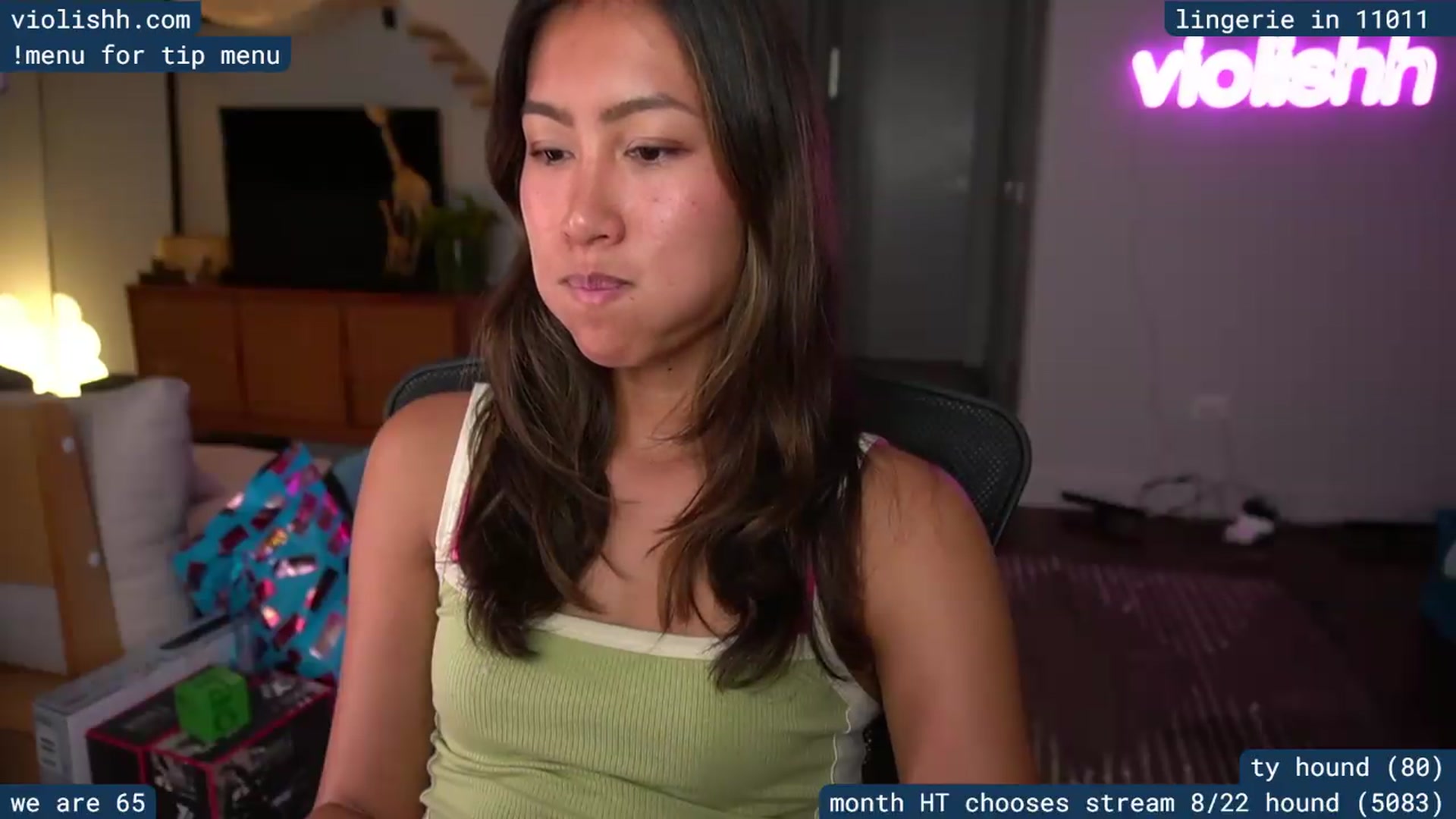 Gallery image thumbnail from violishh's myfreecams stream on, 08/24/2026, 07:10 image 8 of 20