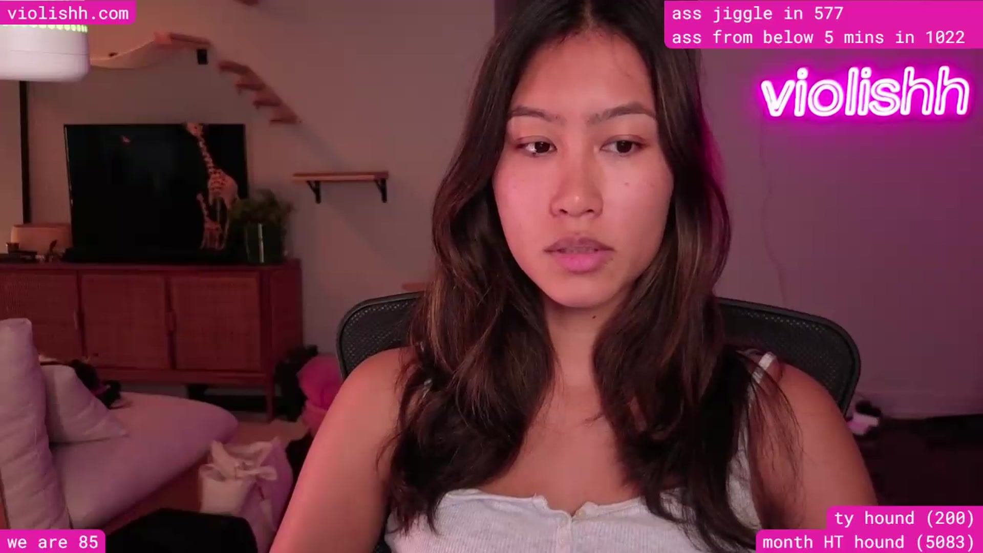 Gallery image thumbnail from violishh's myfreecams stream on, 08/31/2026, 24:10 image 18 of 20
