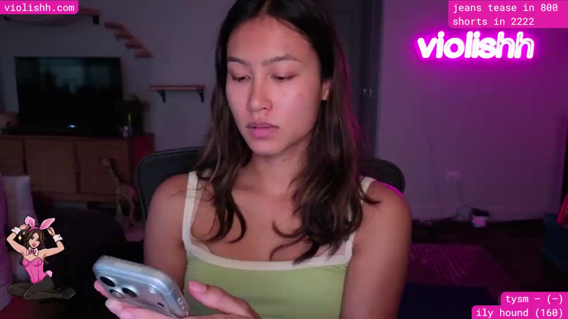 Gallery image thumbnail from violishh's myfreecams stream on, 09/11/2026, 24:08 image 19 of 20