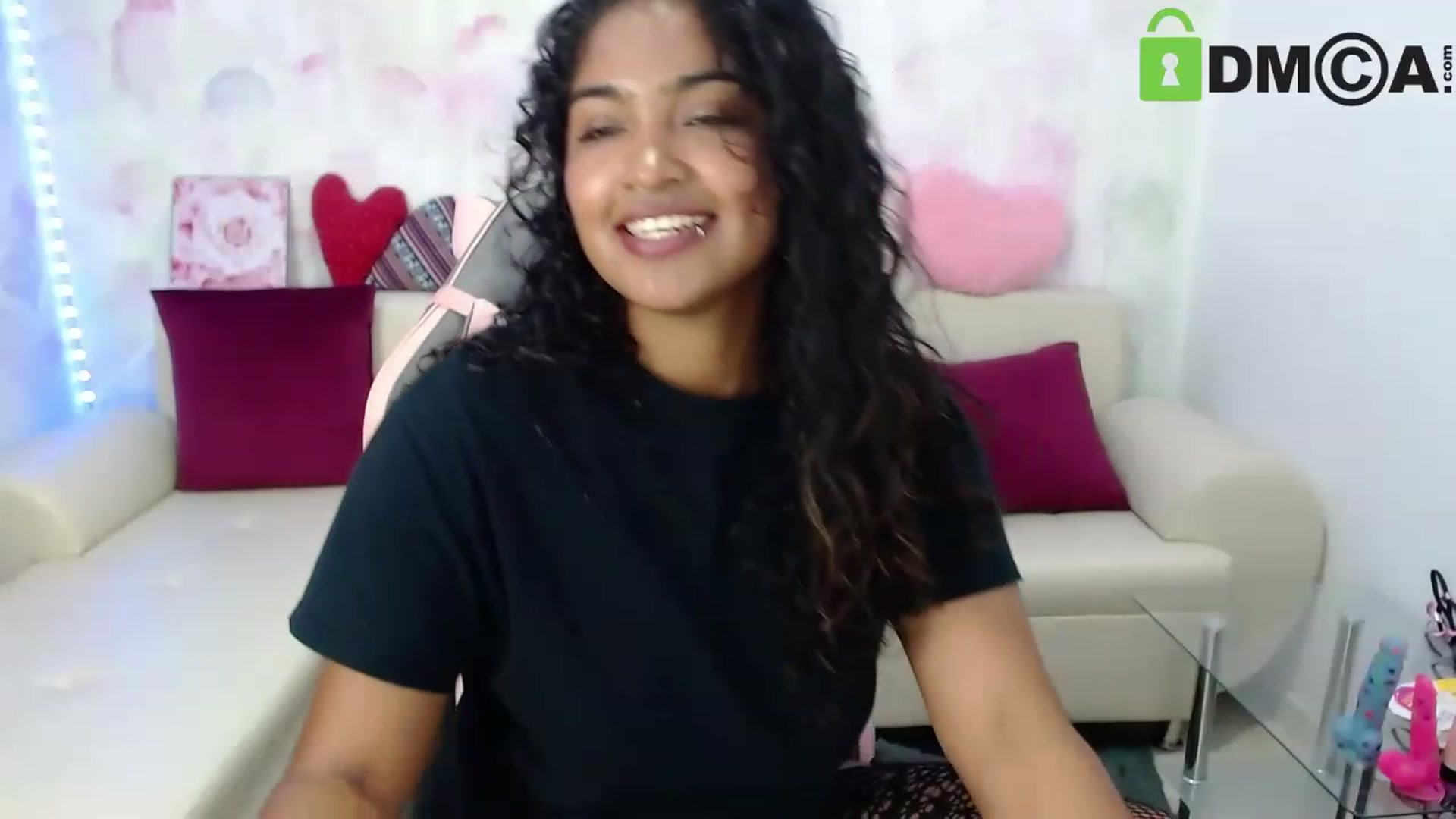 Gallery image thumbnail from virginia_love's myfreecams stream on, 11/17/2022, 22:50 image 16 of 20