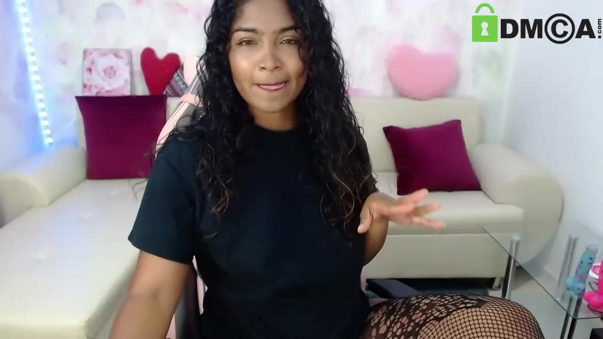 Gallery image thumbnail from virginia_love's myfreecams stream on, 11/17/2022, 22:50 image 11 of 20