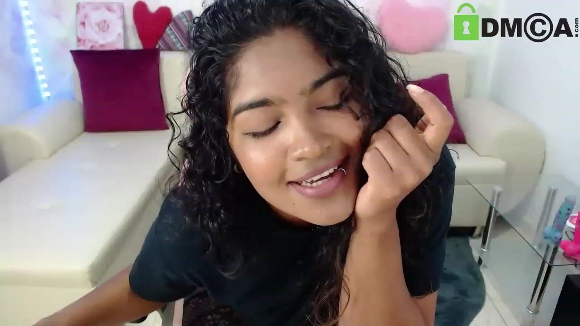 Gallery image thumbnail from virginia_love's myfreecams stream on, 11/17/2022, 22:50 image 7 of 20