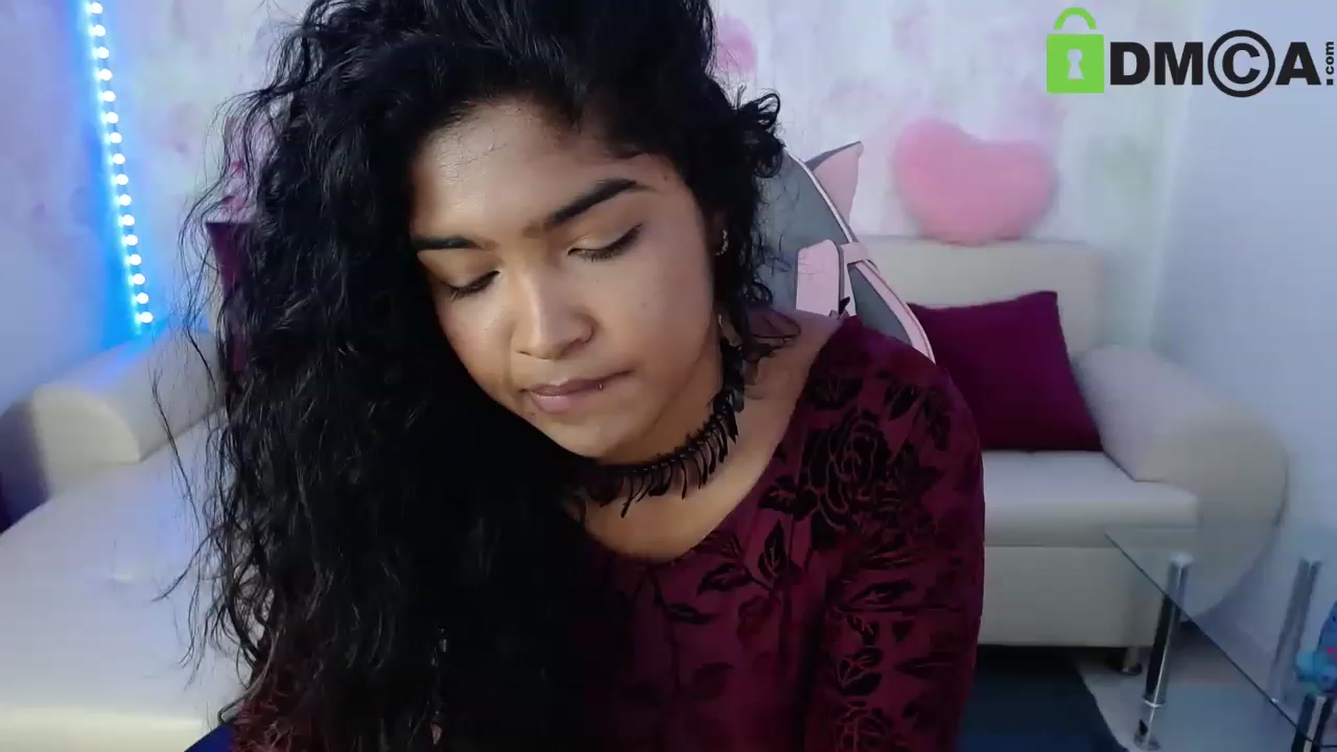 Gallery image thumbnail from virginia_love's myfreecams stream on, 11/20/2022, 24:17 image 4 of 20