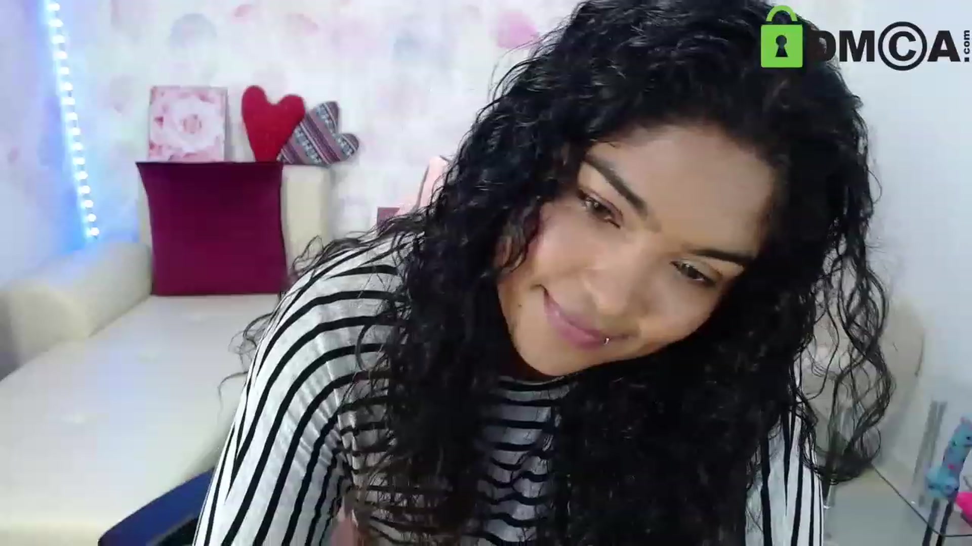 Gallery image thumbnail from virginia_love's myfreecams stream on, 11/23/2022, 19:07 image 16 of 20