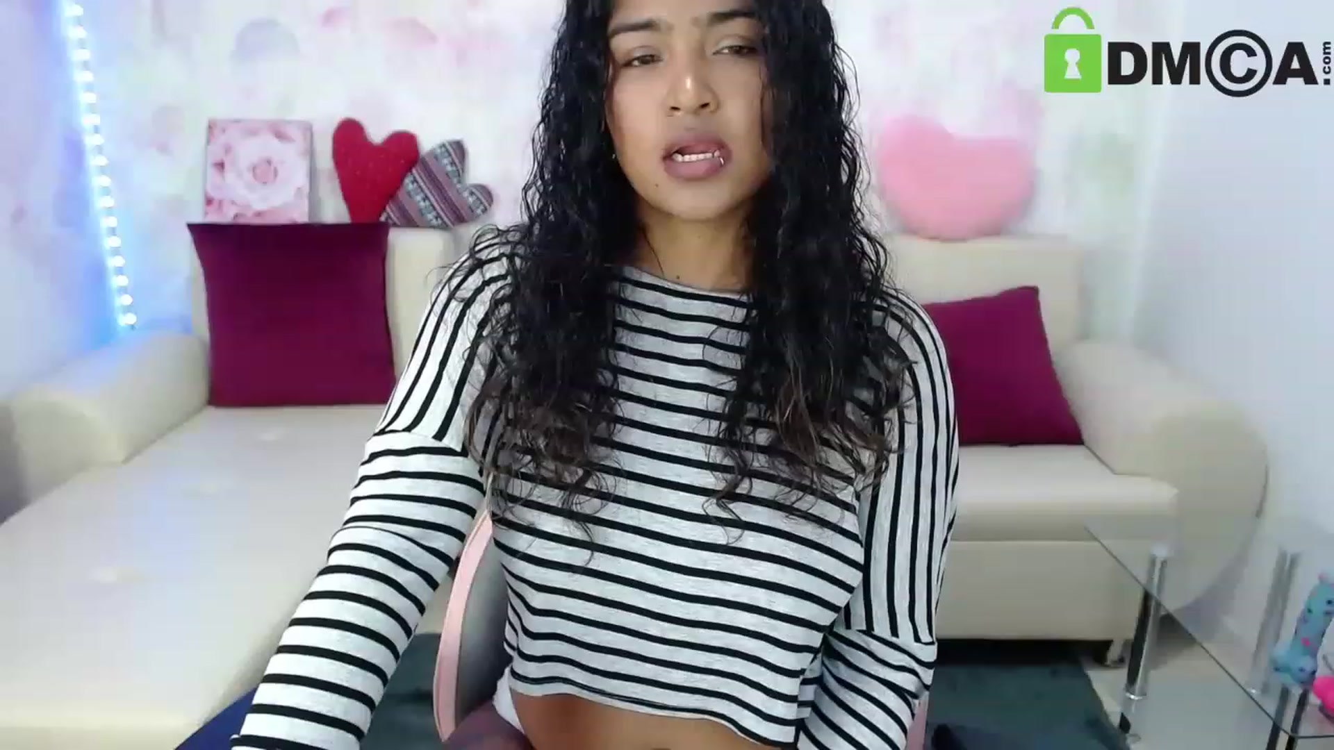 Gallery image thumbnail from virginia_love's myfreecams stream on, 11/23/2022, 19:07 image 12 of 20
