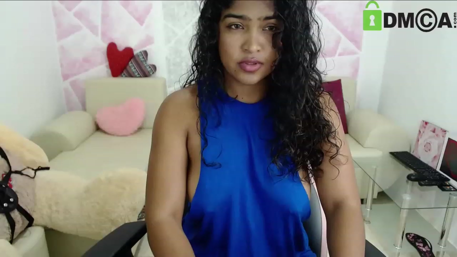 Gallery image thumbnail from virginia_love's myfreecams stream on, 12/26/2022, 22:12 image 18 of 20