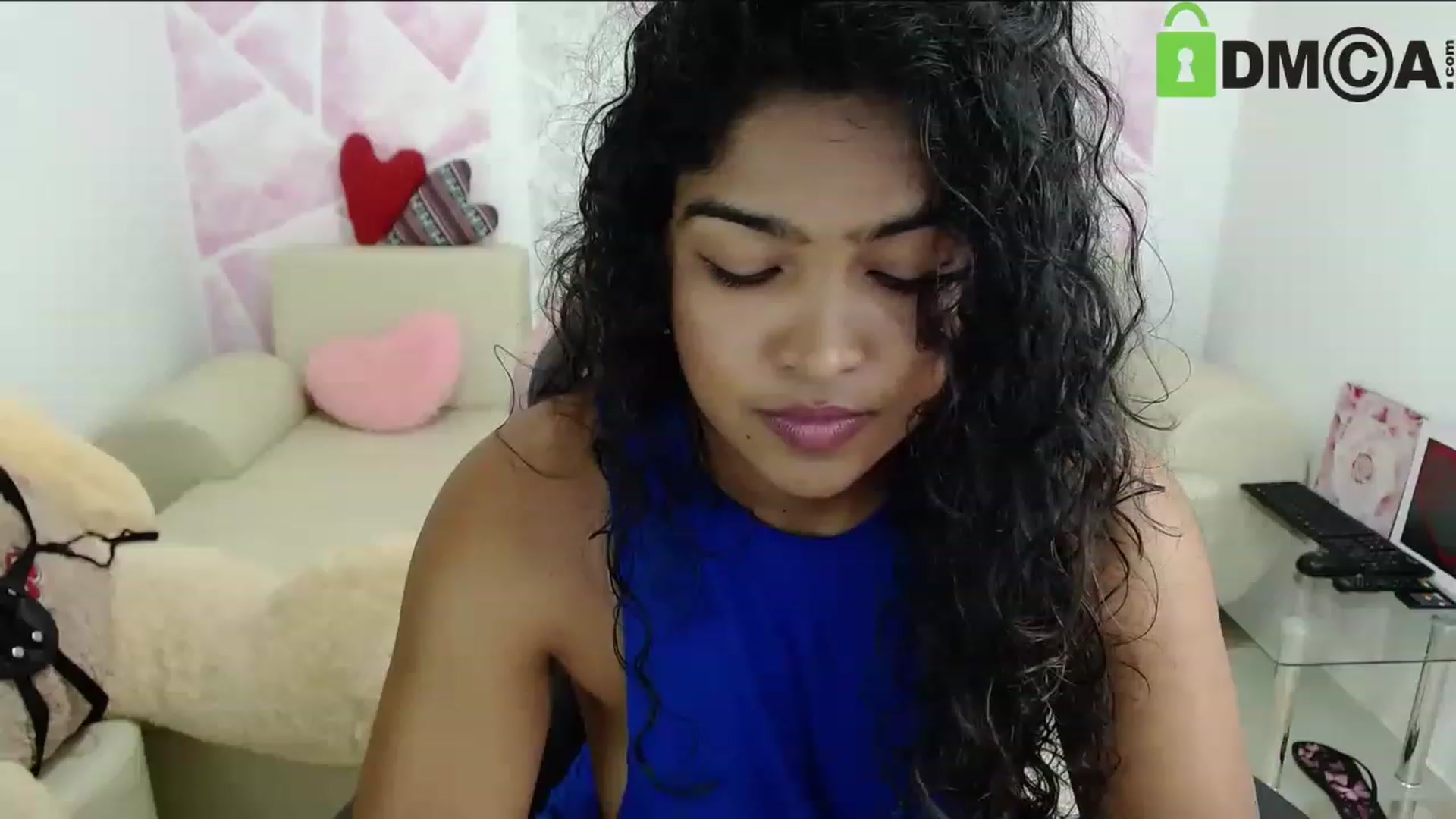 Gallery image thumbnail from virginia_love's myfreecams stream on, 12/26/2022, 22:12 image 15 of 20