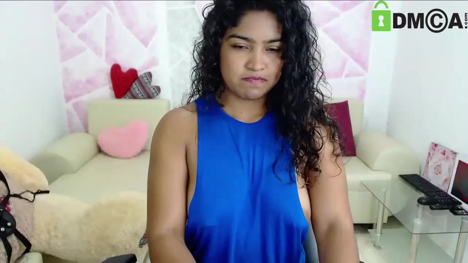 Gallery image thumbnail from virginia_love's myfreecams stream on, 12/27/2022, 24:20 image 1 of 20
