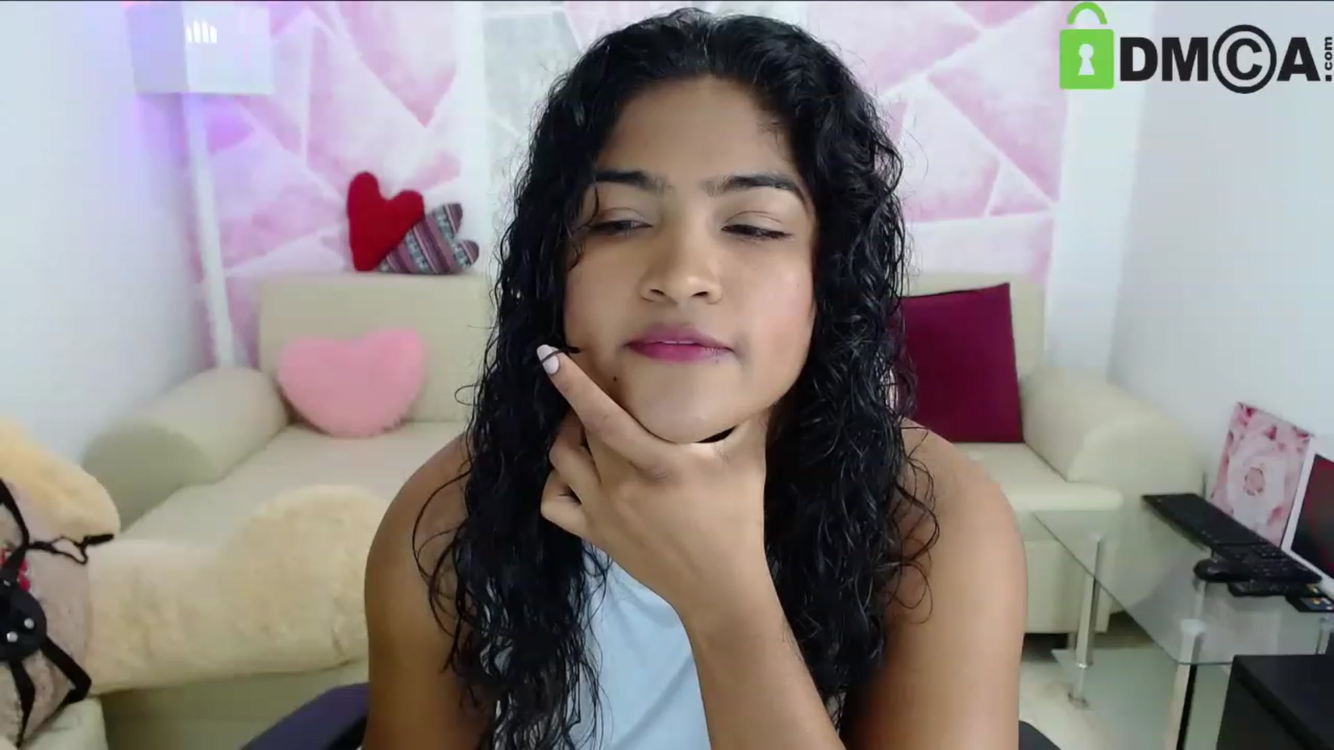 Gallery image thumbnail from virginia_love's myfreecams stream on, 12/29/2022, 19:45 image 5 of 20