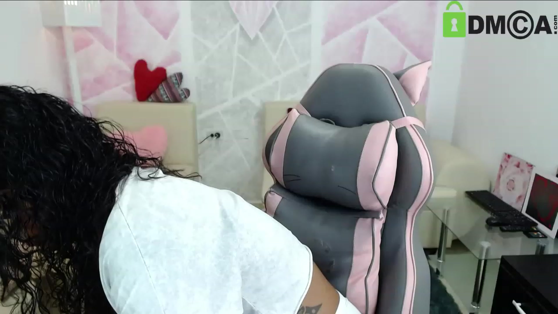 Gallery image thumbnail from virginia_love's myfreecams stream on, 12/30/2022, 21:42 image 9 of 20