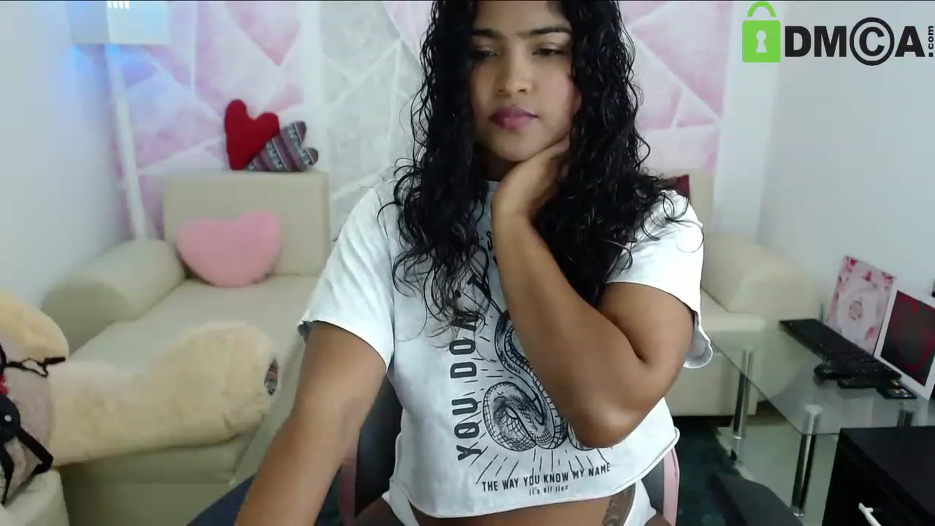 Gallery image thumbnail from virginia_love's myfreecams stream on, 12/30/2022, 21:42 image 16 of 20