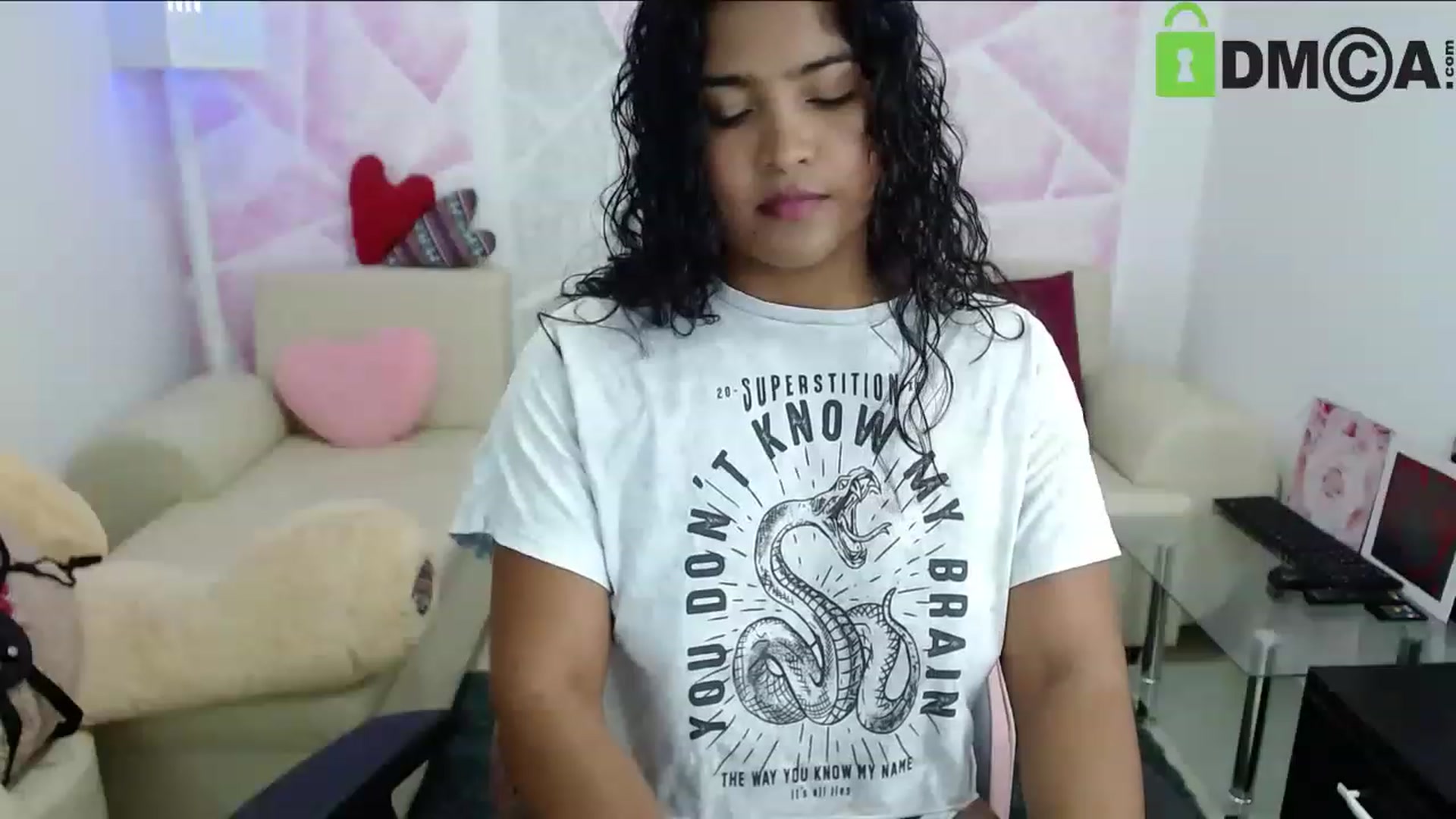 Gallery image thumbnail from virginia_love's myfreecams stream on, 12/30/2022, 21:42 image 3 of 20