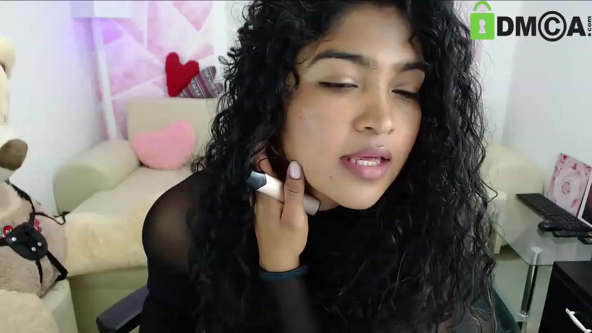 Gallery image thumbnail from virginia_love's myfreecams stream on, 01/16/2023, 20:51 image 3 of 20