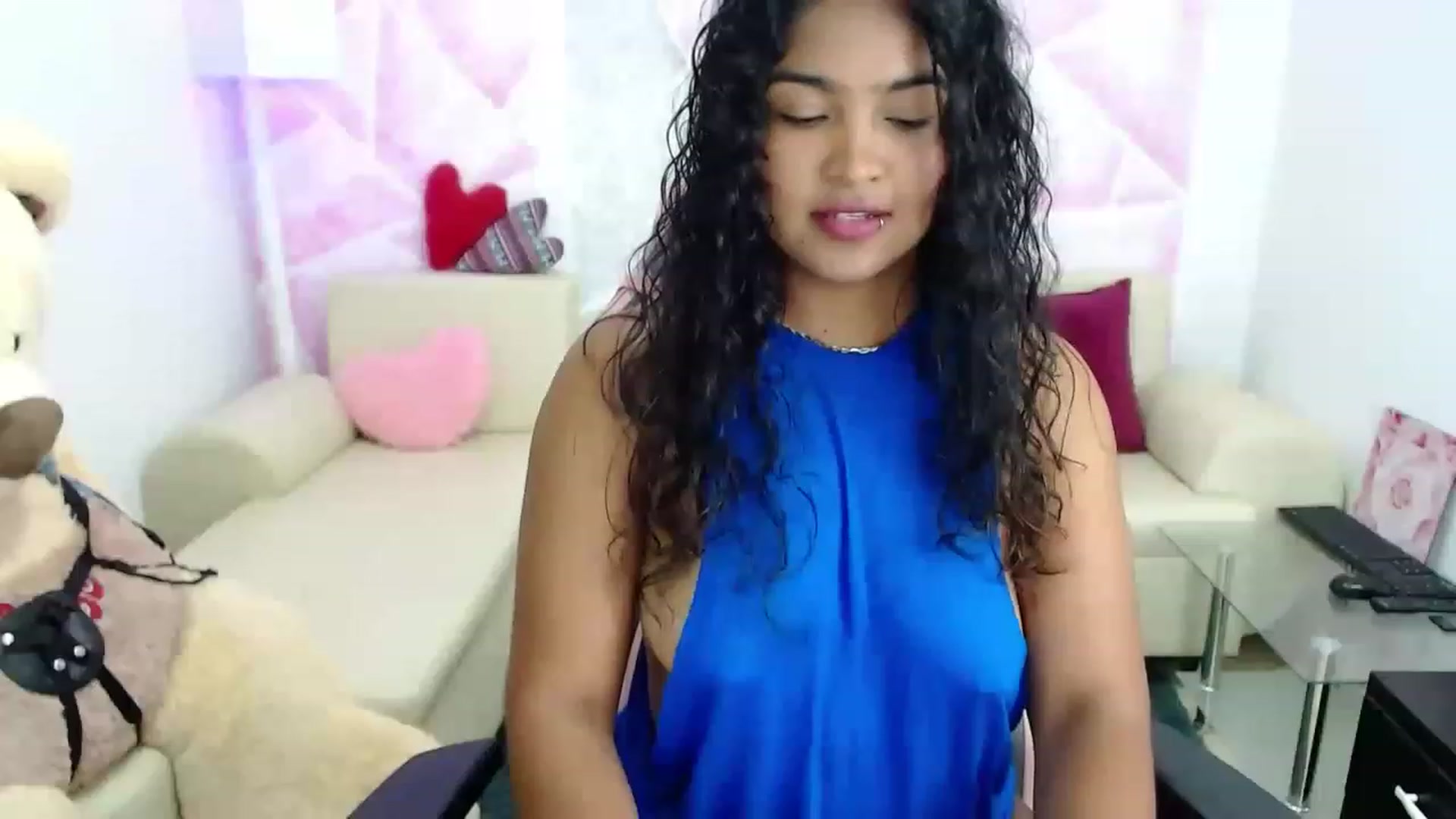 Gallery image thumbnail from virginia_love's myfreecams stream on, 01/28/2023, 20:35 image 2 of 20