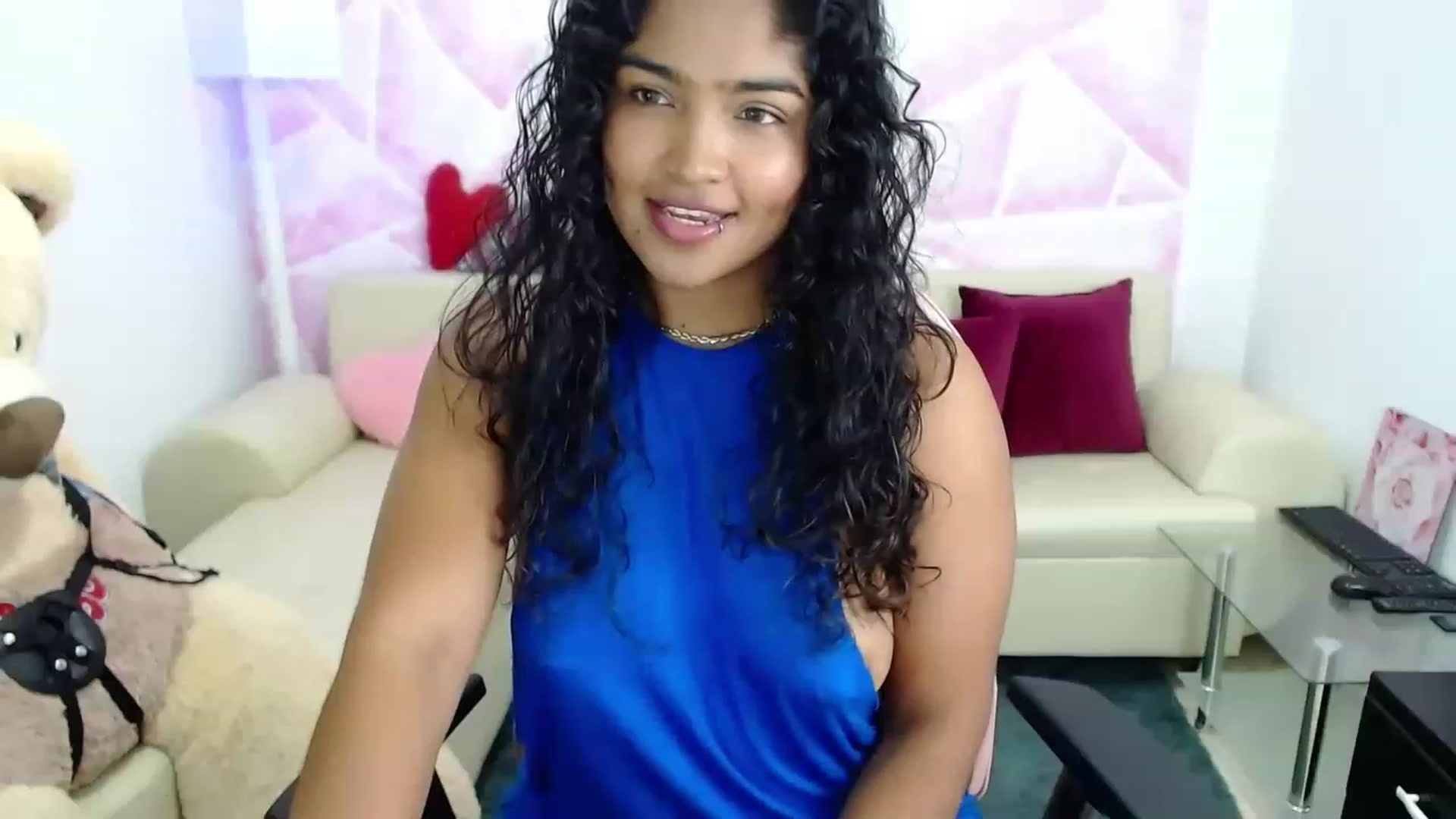Gallery image thumbnail from virginia_love's myfreecams stream on, 01/28/2023, 20:35 image 16 of 20