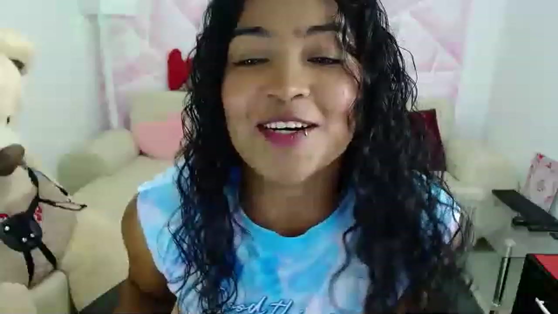 Gallery image thumbnail from virginia_love's myfreecams stream on, 02/02/2023, 17:44 image 4 of 20