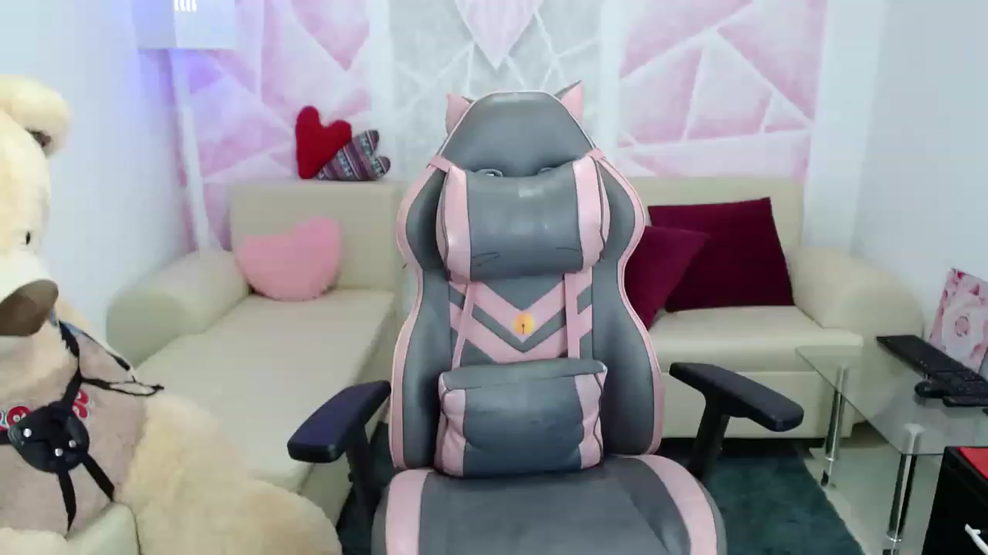Gallery image thumbnail from virginia_love's myfreecams stream on, 02/02/2023, 20:07 image 20 of 20