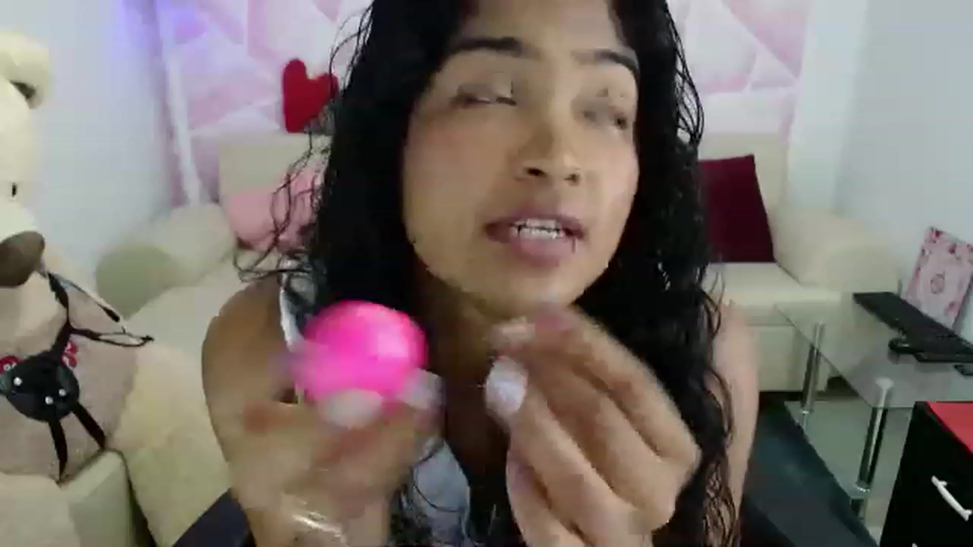 Gallery image thumbnail from virginia_love's myfreecams stream on, 02/03/2023, 19:19 image 15 of 20