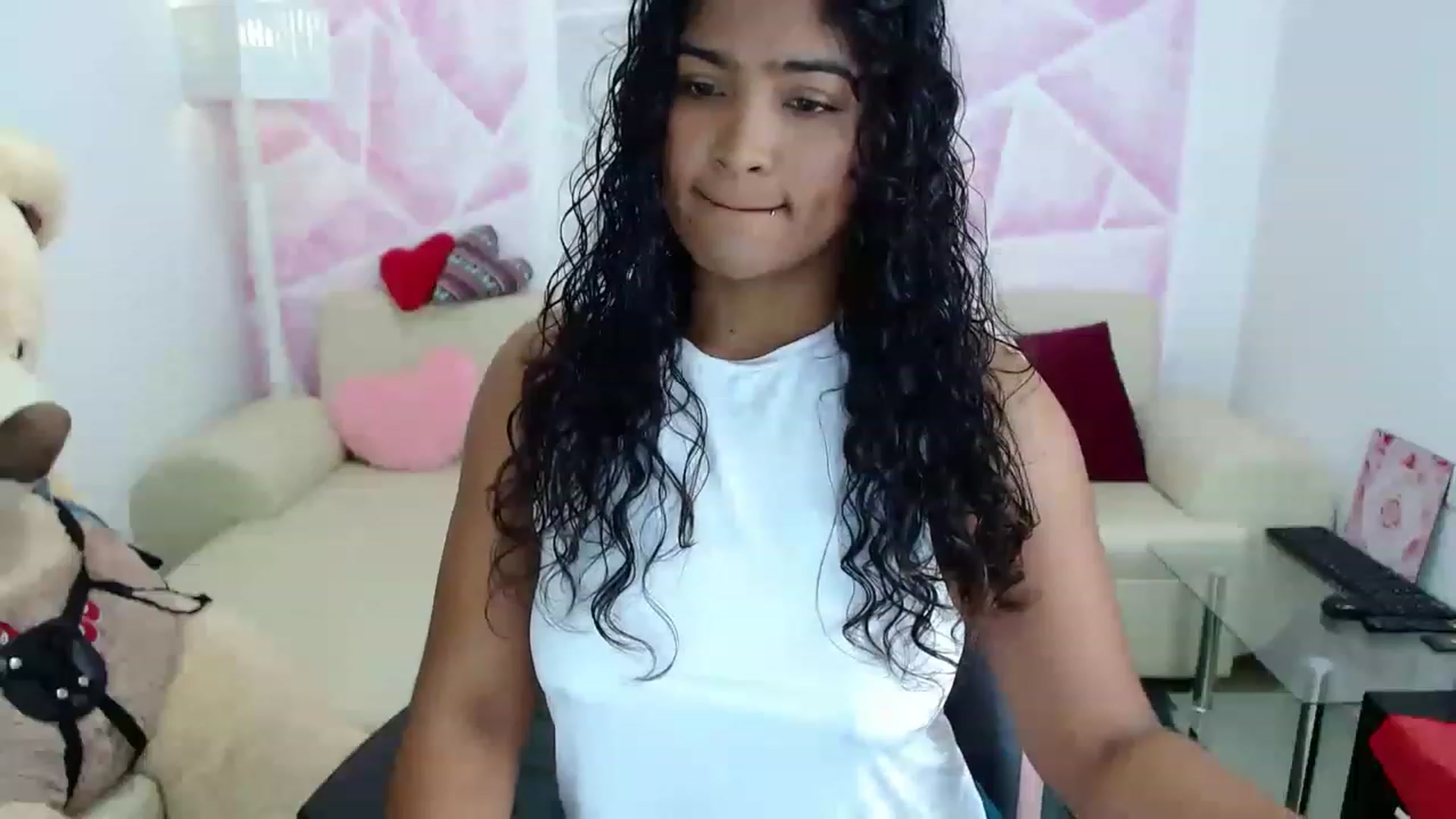 Gallery image thumbnail from virginia_love's myfreecams stream on, 02/09/2023, 17:39 image 20 of 20
