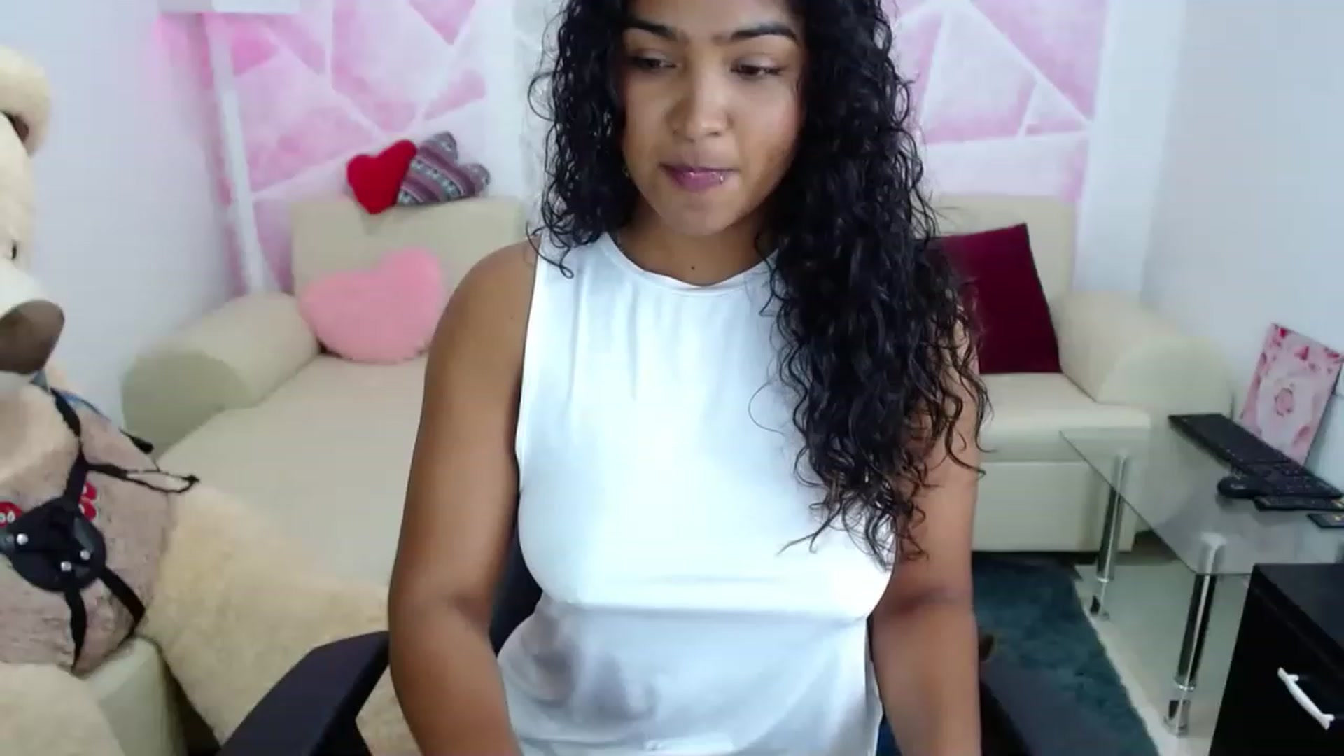 Gallery image thumbnail from virginia_love's myfreecams stream on, 02/09/2023, 19:33 image 5 of 20
