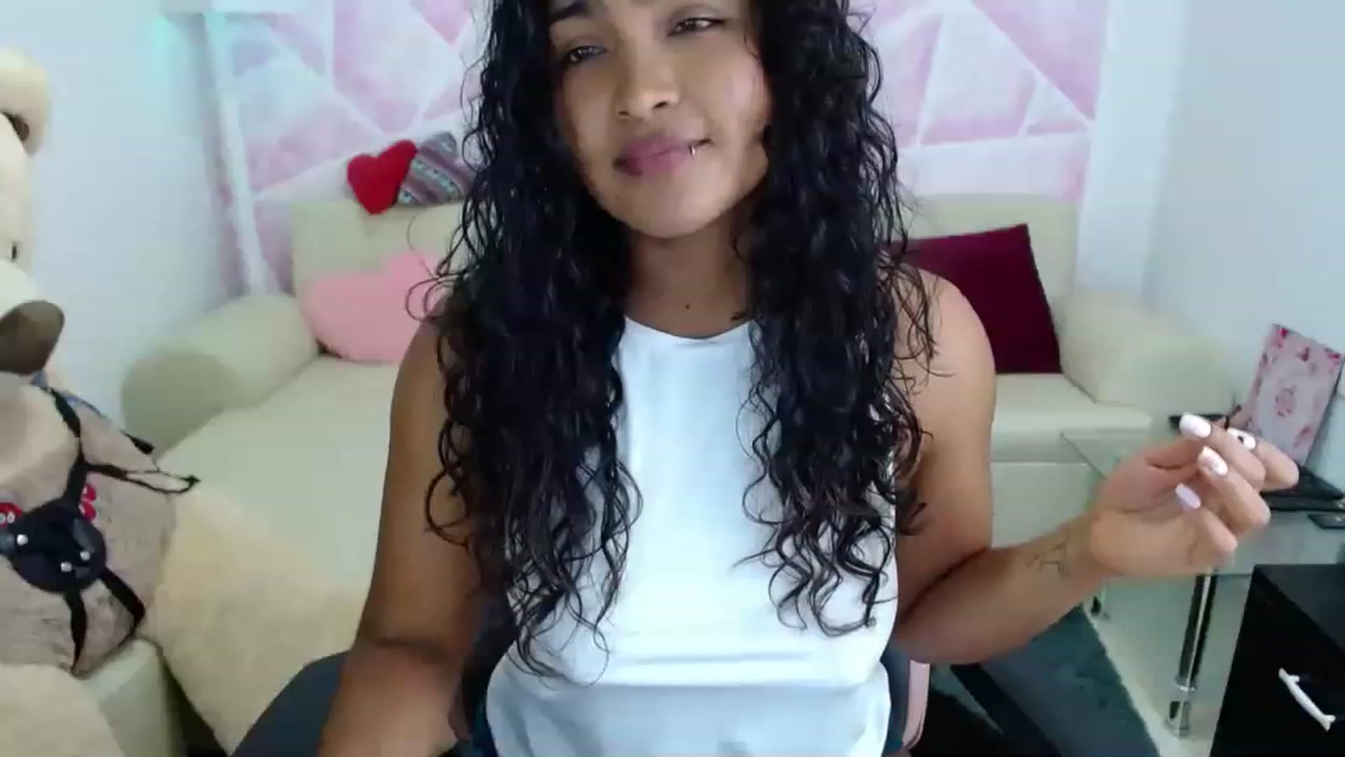 Gallery image thumbnail from virginia_love's myfreecams stream on, 02/09/2023, 19:33 image 1 of 20