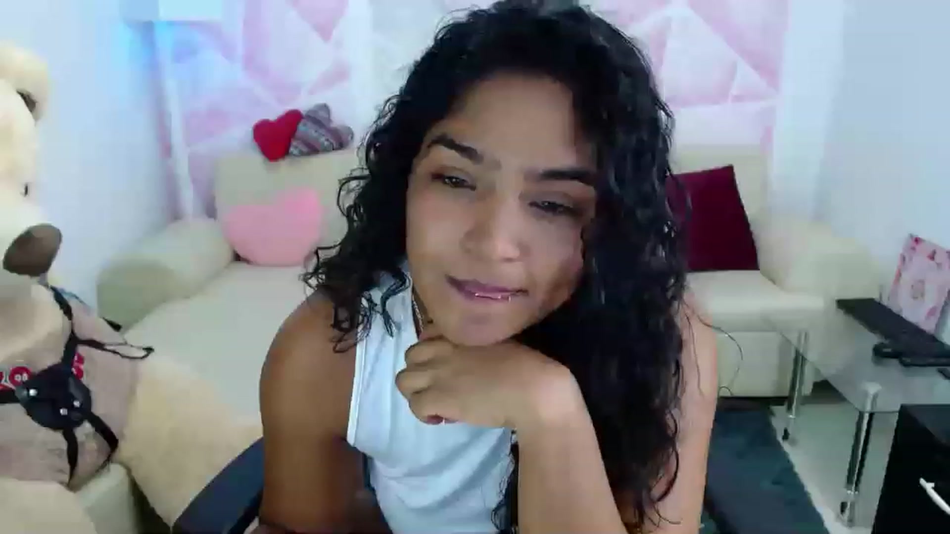 Gallery image thumbnail from virginia_love's myfreecams stream on, 02/09/2023, 20:28 image 11 of 20