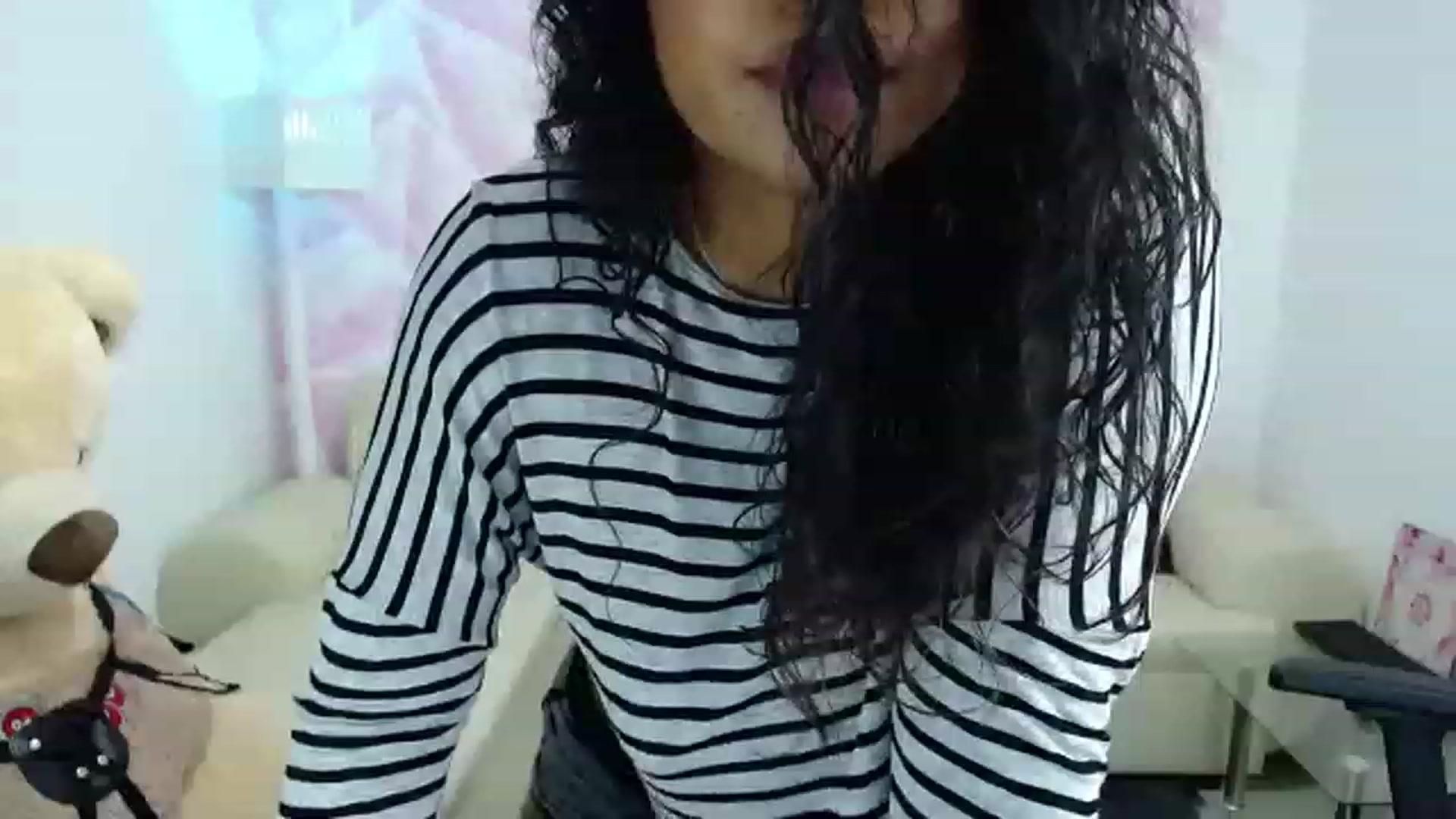 Gallery image thumbnail from virginia_love's myfreecams stream on, 02/11/2023, 20:14 image 7 of 20